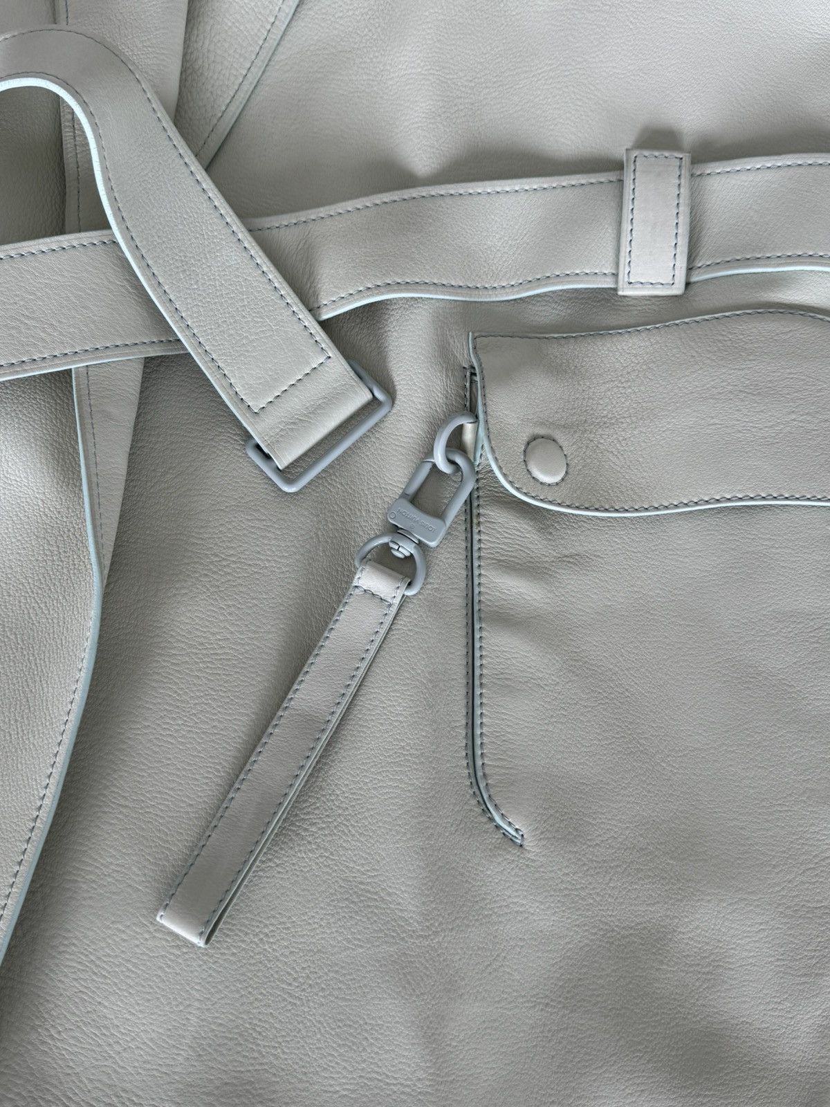 Louis Vuitton LEATHER SAVOIR - FAIRE TRENCH Size US M / EU 48-50 / 2 - 10 Thumbnail