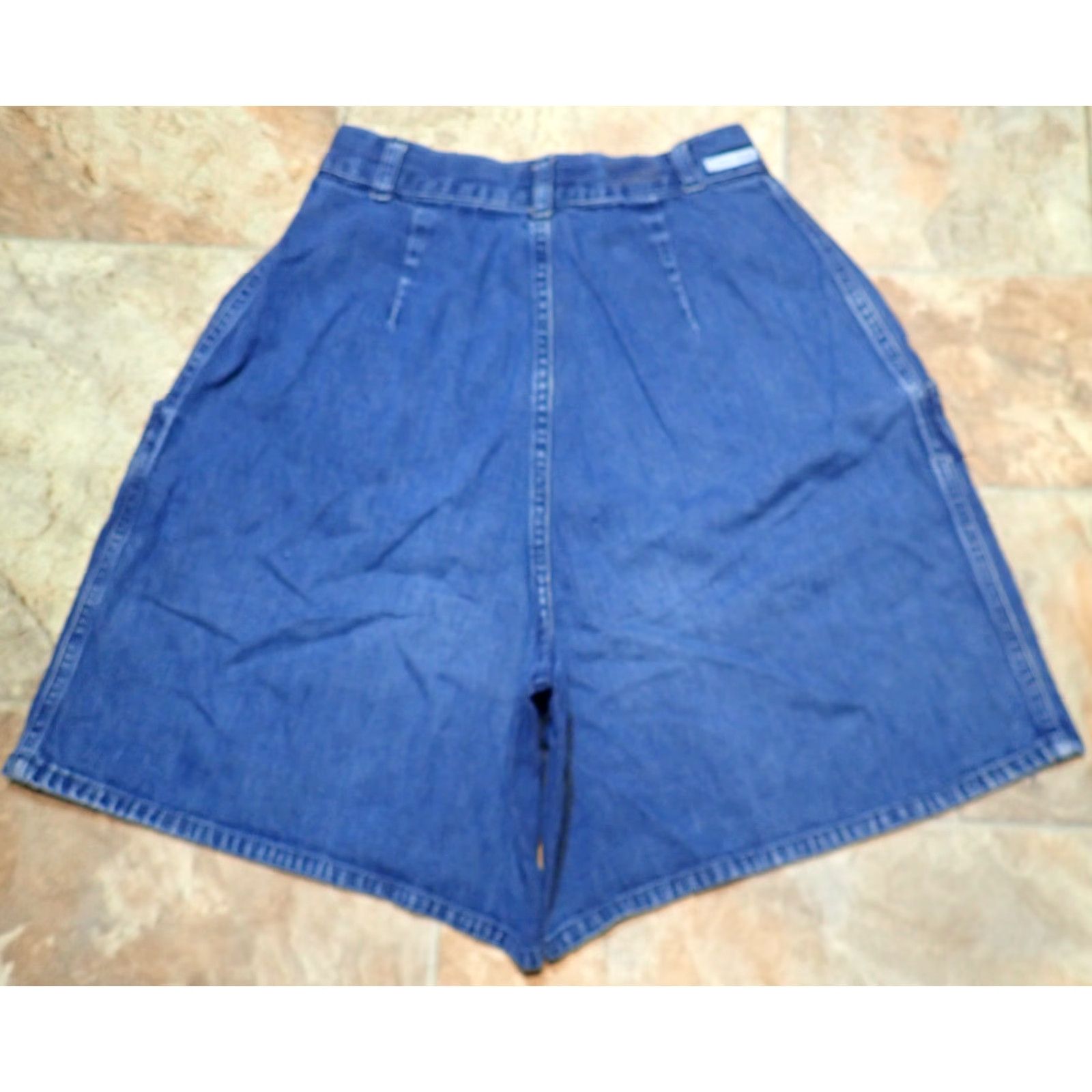 Calvin Klein VINTAGE Calvin Klein Denim Shorts Women’s 24" Waist 7 Blue High Rise 90s Rock USA 5-Pocket Mens? Size 28" / US 6 / IT 42 - 2 Thumbnail