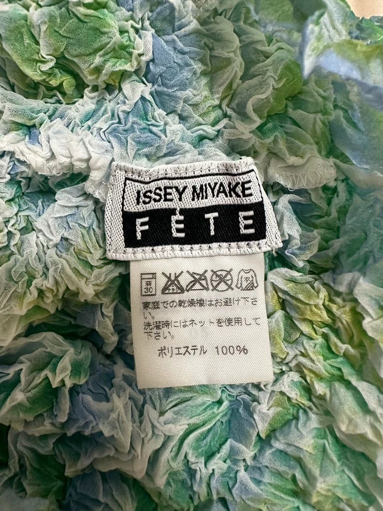 Issey Miyake Issey Miyake Green-blue pleated short-sleeved shirt Size M / US 6-8 / IT 42-44 - 8 Thumbnail