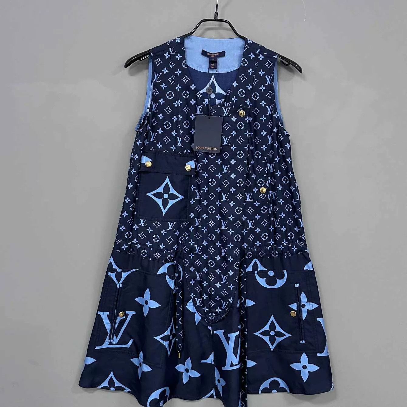 Louis Vuitton LV new Bermuda all-over logo sleeveless dress 34 Size XS / US 0-2 / IT 36-38 - 1 Thumbnail