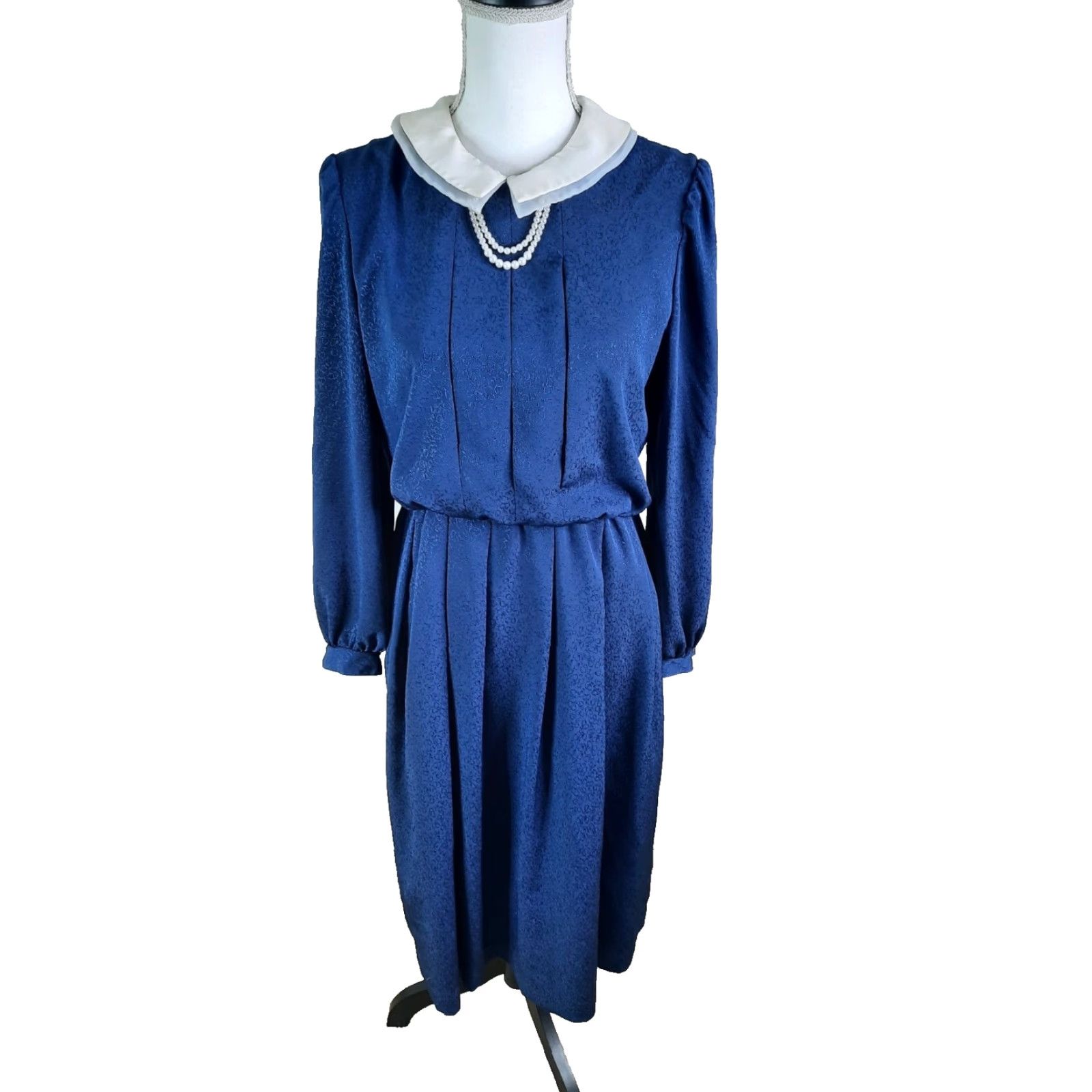 Vintage VINTAGE Marie Claire Womens Satin A-Line Flare Shirt Dress Blue 90s Midi Party/Cocktail Floral Silk? Size M / US 6-8 / IT 42-44 - 2 Thumbnail