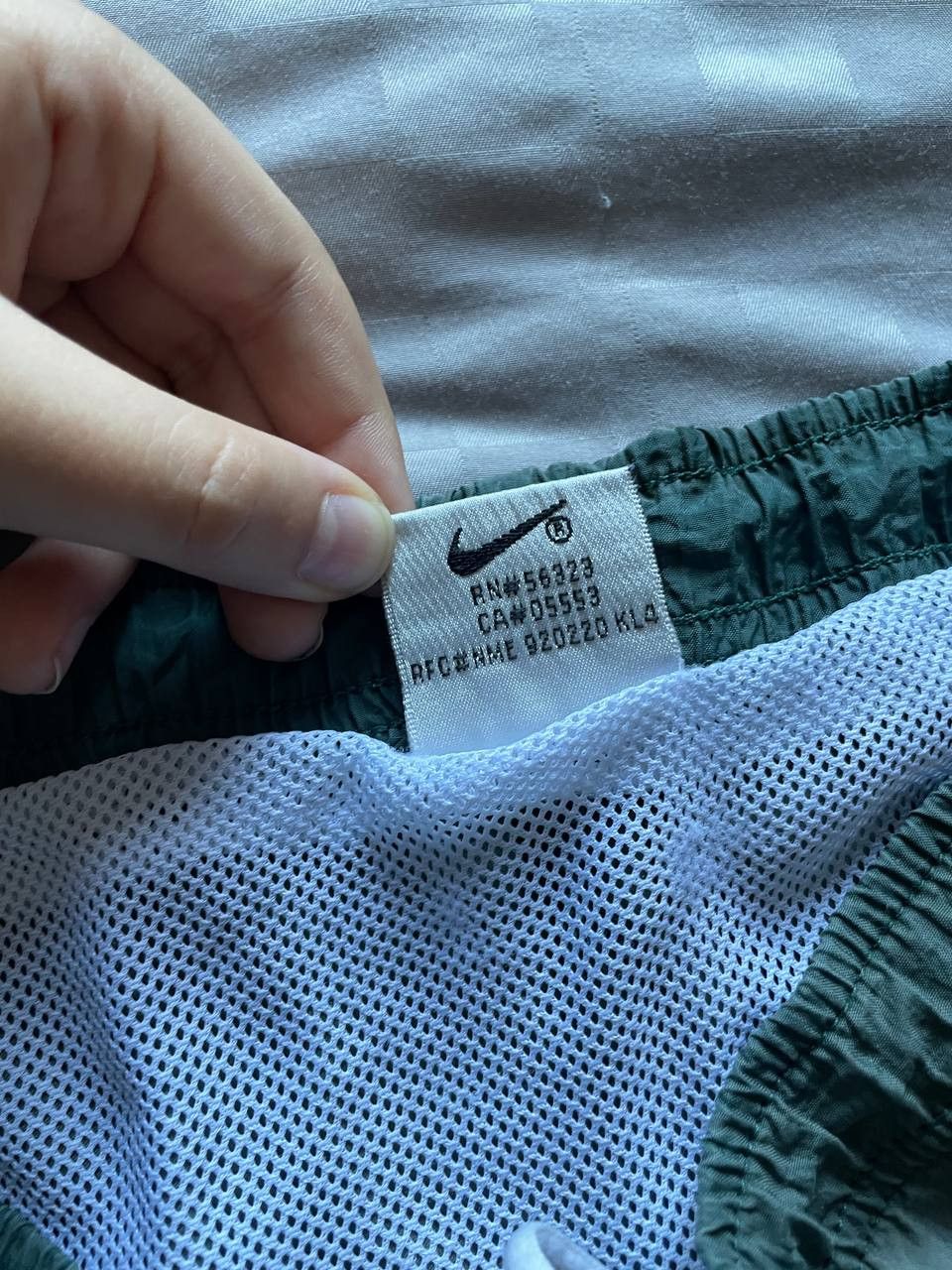 Nike Vintage Nike shorts streetwear swoosh casual y2k size M Size US 32 / EU 48 - 5 Thumbnail