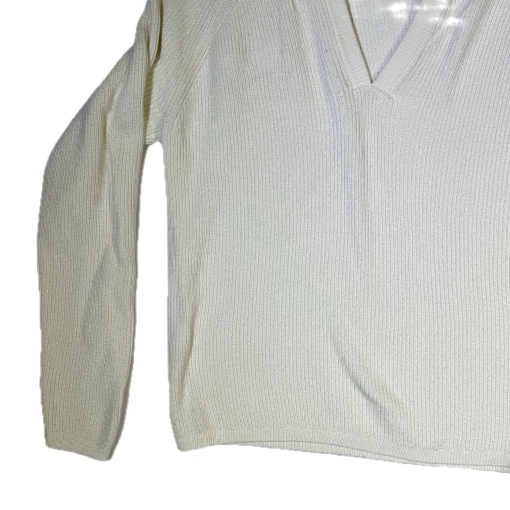 Banana Republic Banana Republic Women’s Ivory Split‑Neck Knit Pullover Sweater Size S W447 Size S / US 4 / IT 40 - 4 Thumbnail