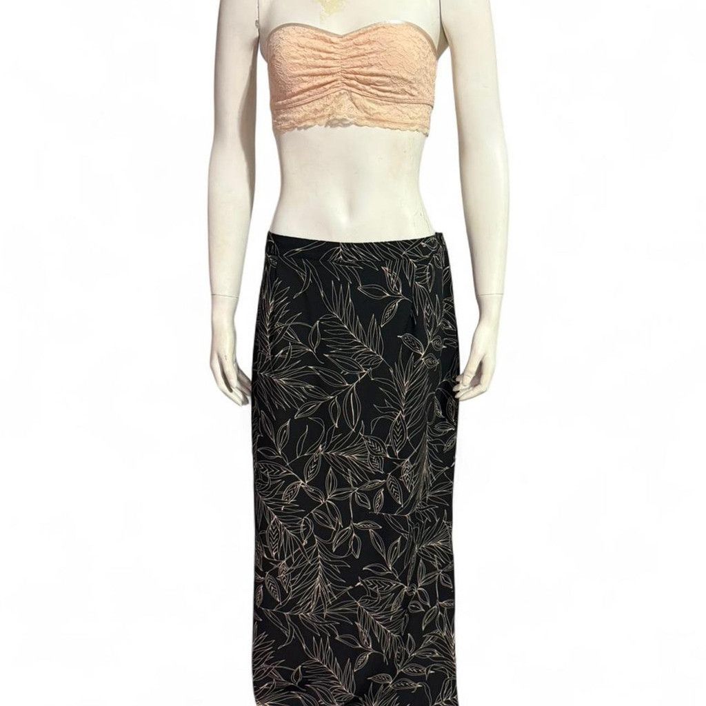 Briggs & Riley Vintage Black and gold leaf print maxi skirt by BRIGGS Size 30" / US 8 / IT 44 - 1 Thumbnail