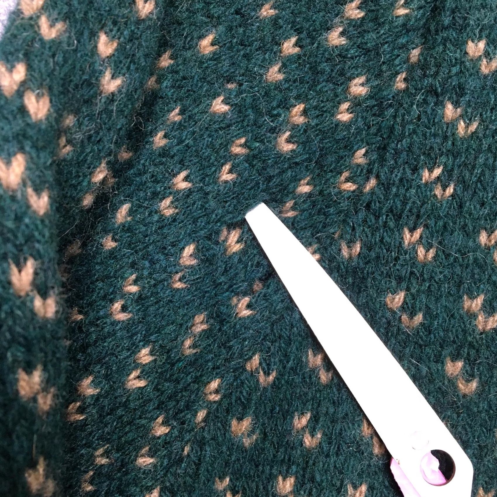 Vintage VINTAGE ALPS Men’s Green Geometric Knit Crewneck Sweater L Pullover Hoodie? Size US L / EU 52-54 / 3 - 5 Thumbnail