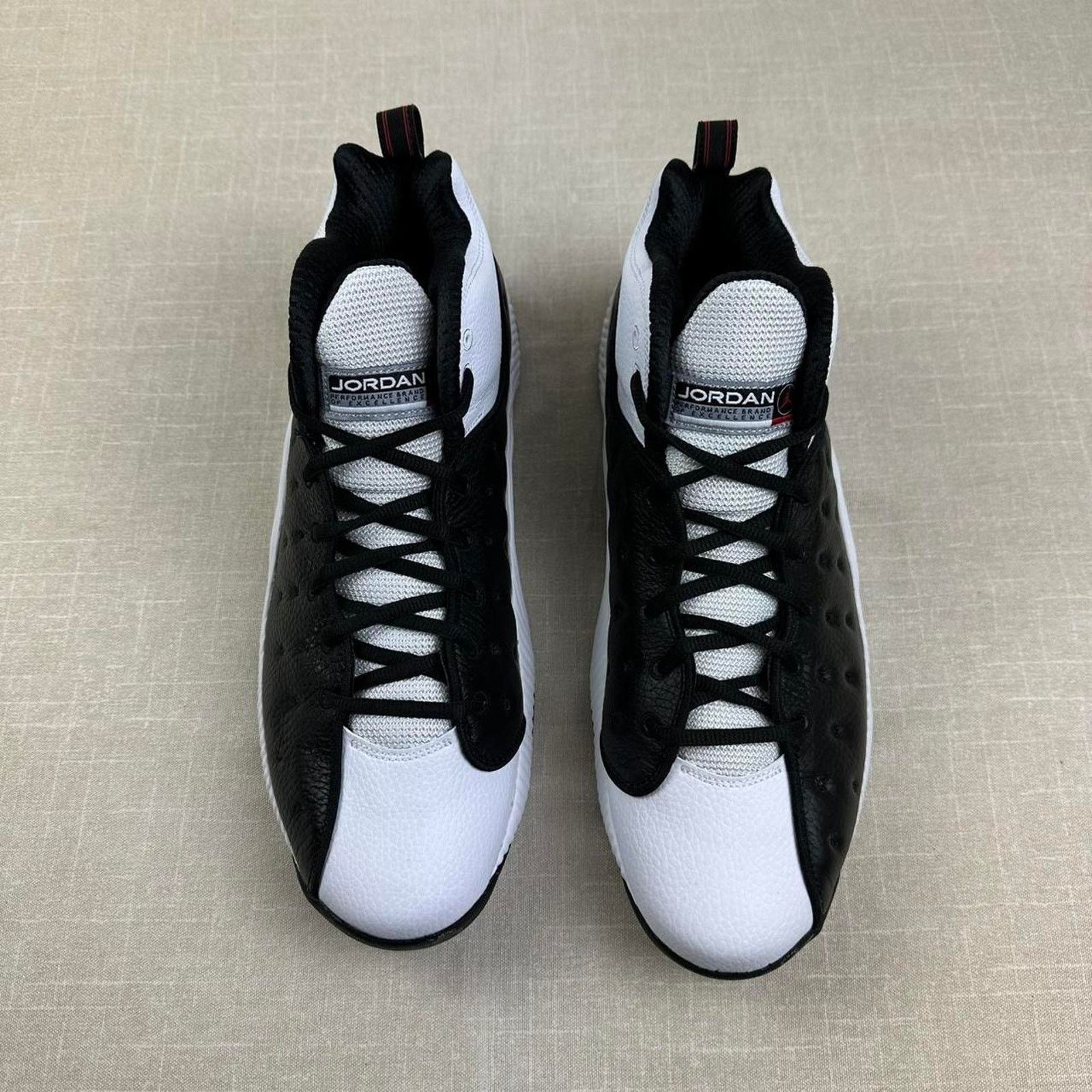 Jordan Brand 2016 Jordan Jumpman Team II "Black White" Men 13 Size US 13 / EU 46 - 2 Thumbnail