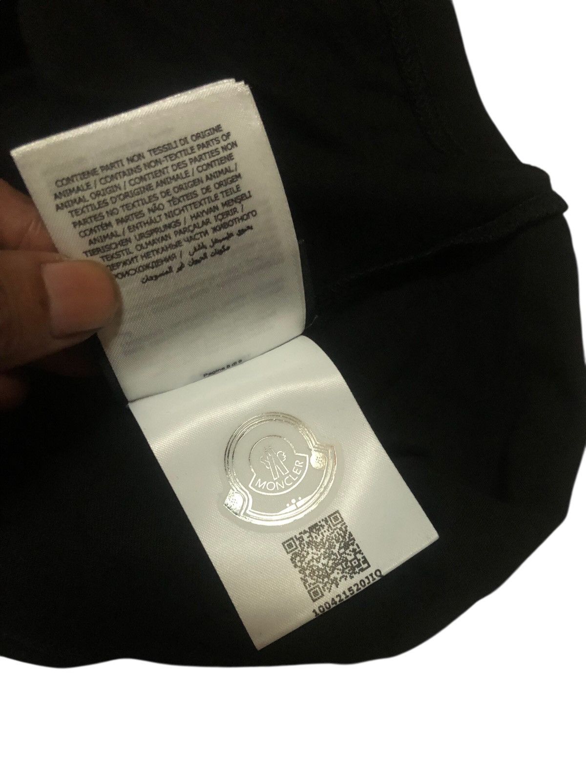 Moncler 🔥BNWT MONCLER Genius 2 1952 Black Love T-Shirt Love Size S / US 4 / IT 40 - 12 Thumbnail