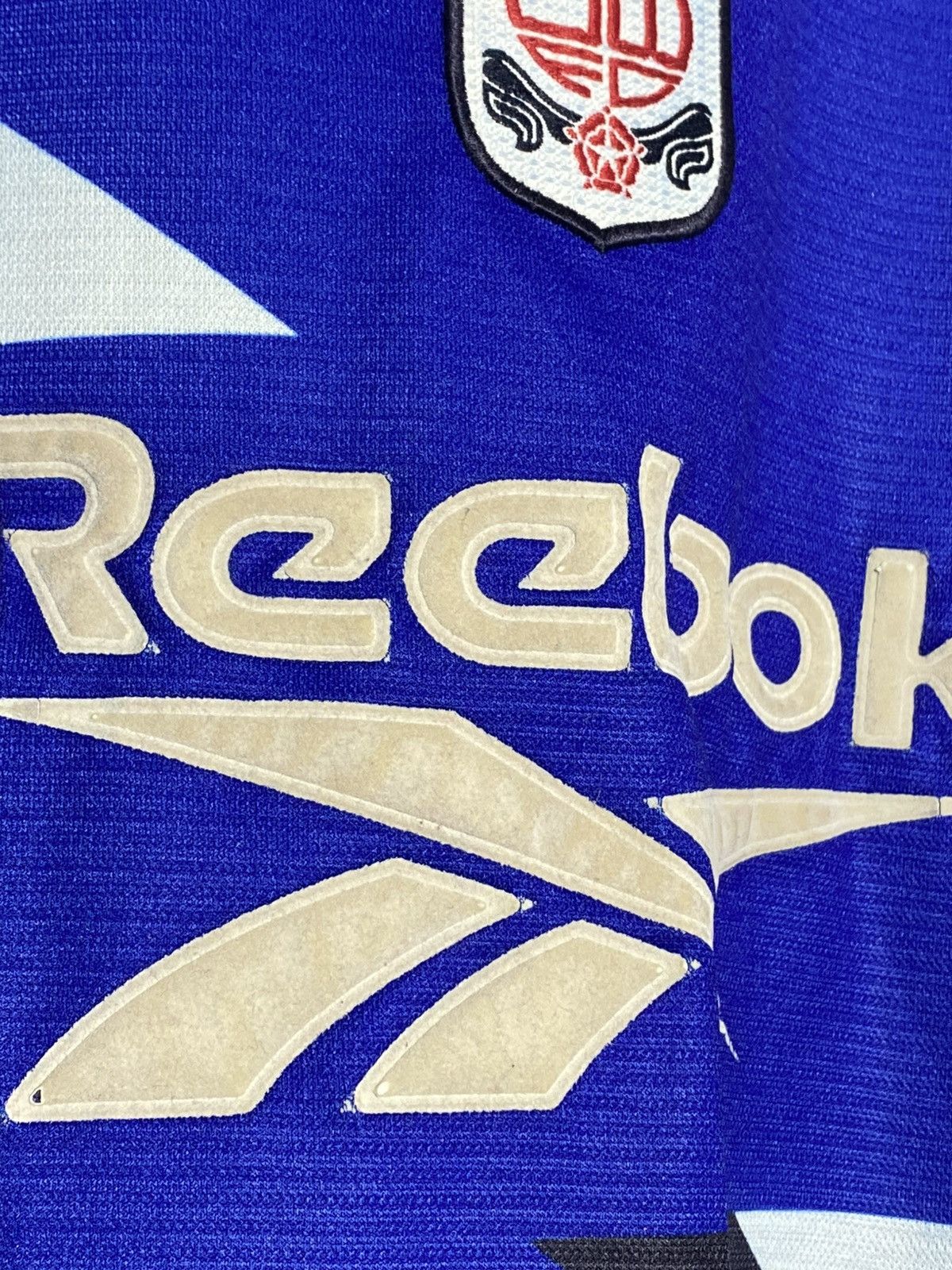 Reebok 1999/2000 Bolton Wanderers Away Soccer Jersey Size US M / EU 48-50 / 2 - 6 Thumbnail