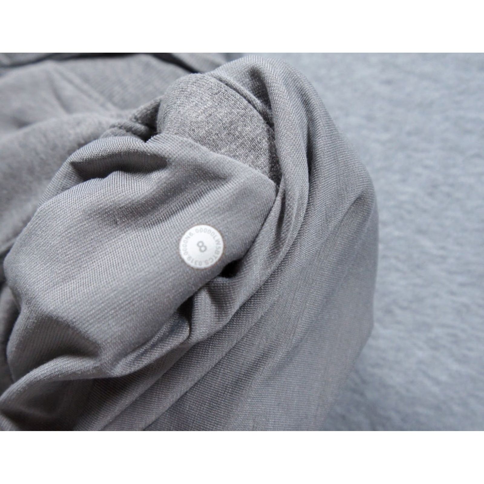 Lululemon Lululemon Pants Womens 8 Gray Sweatpants Joggers Athletic Lounge Casual Size 30" / US 8 / IT 44 - 7 Thumbnail