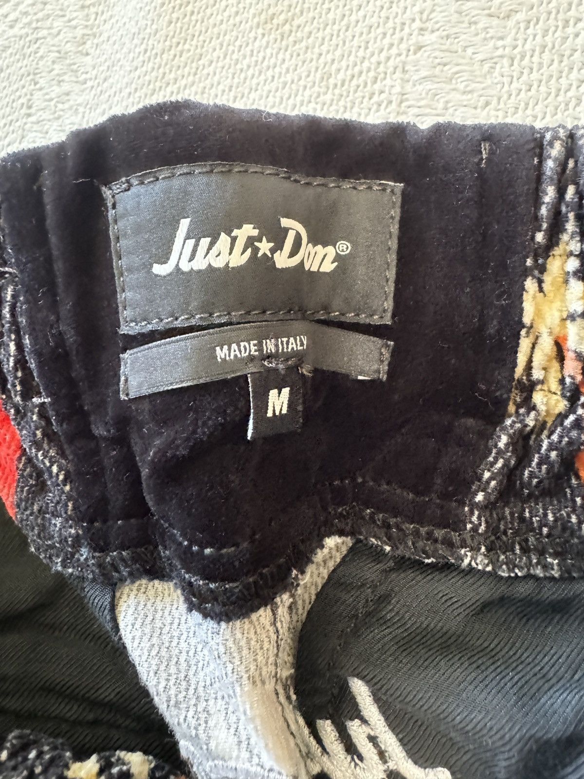 Just Don Just Don Miami Heat shorts size M Size US 31 - 9 Thumbnail