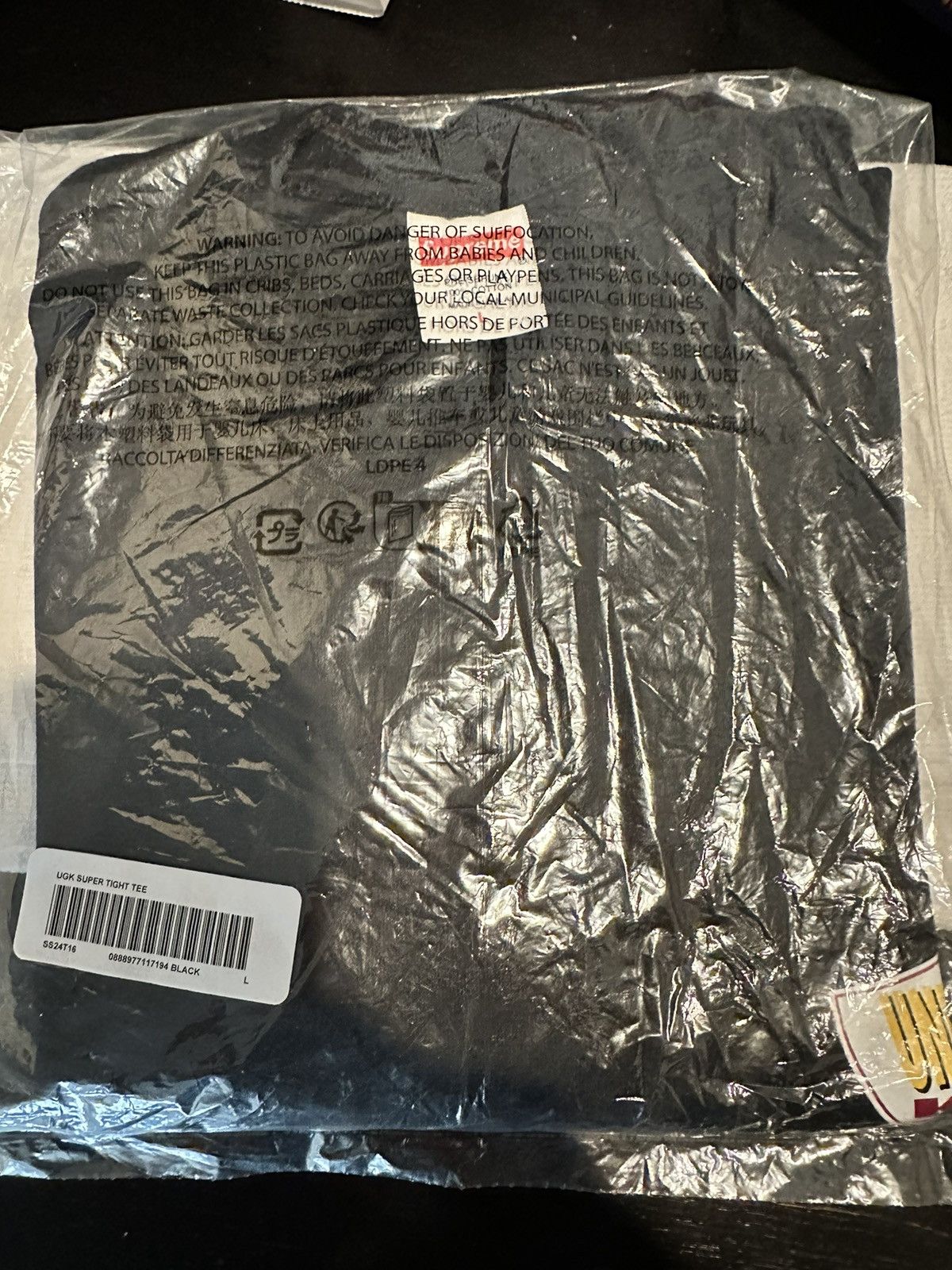 Supreme Supreme x UGK Super Tight Tee in Black Size Large Size US L / EU 52-54 / 3 - 1 Thumbnail