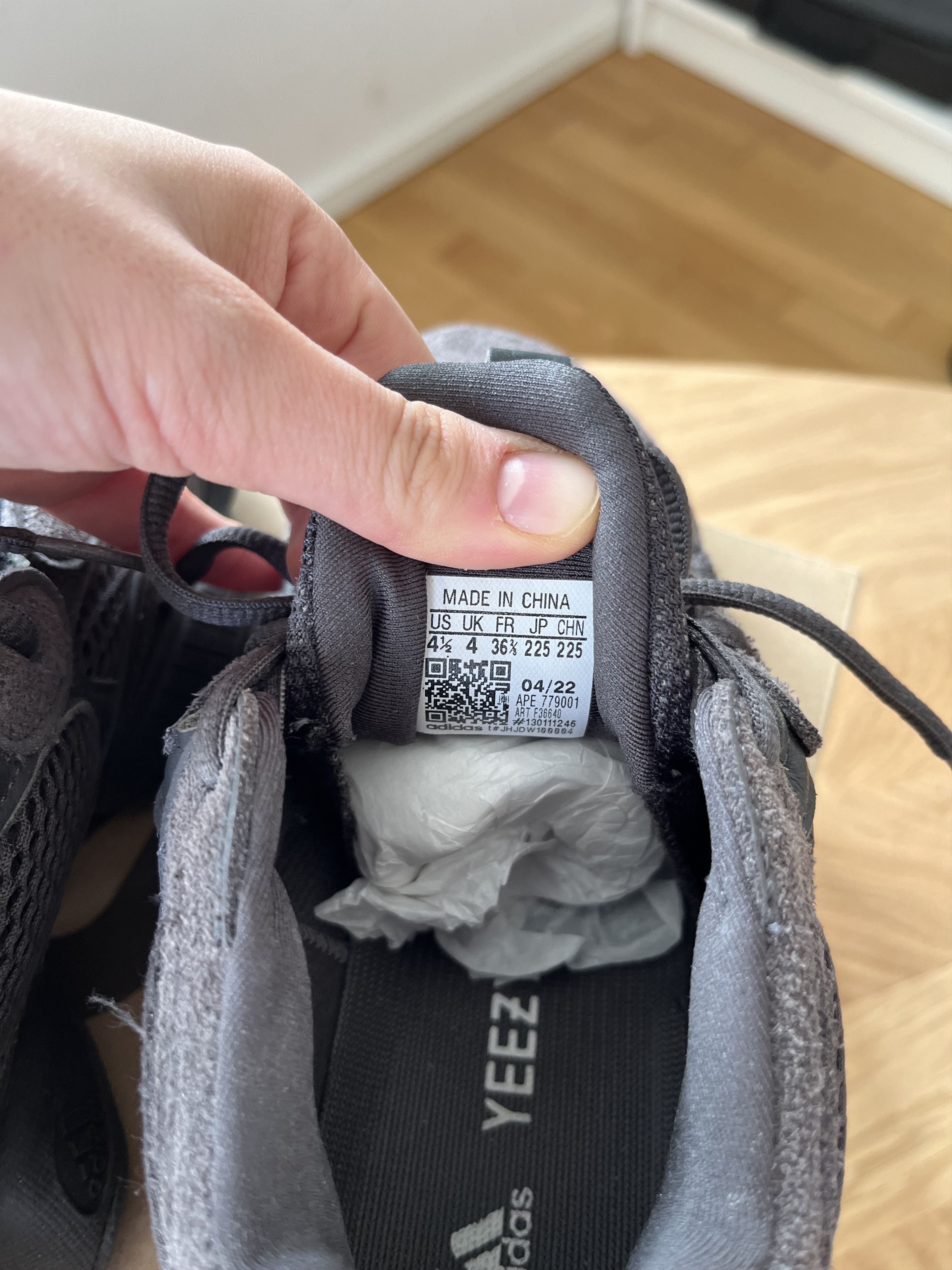 Adidas × Kanye West adidas YEEZY 500 utility black Size US 6.5 / IT 36.5 - 6 Thumbnail