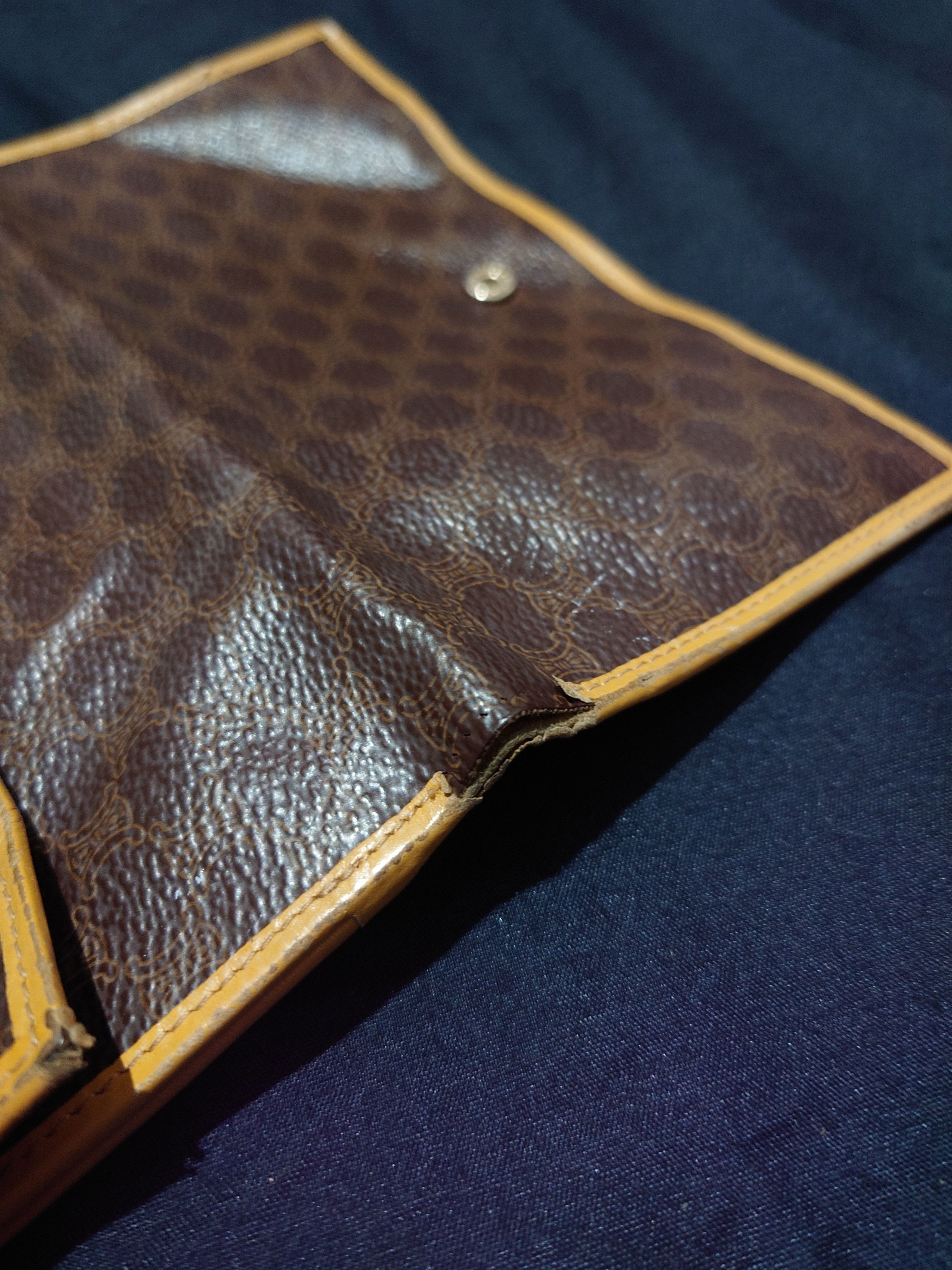 Celine Vintage Celine Authentic Monogram Long Wallet Size ONE SIZE - 7 Thumbnail