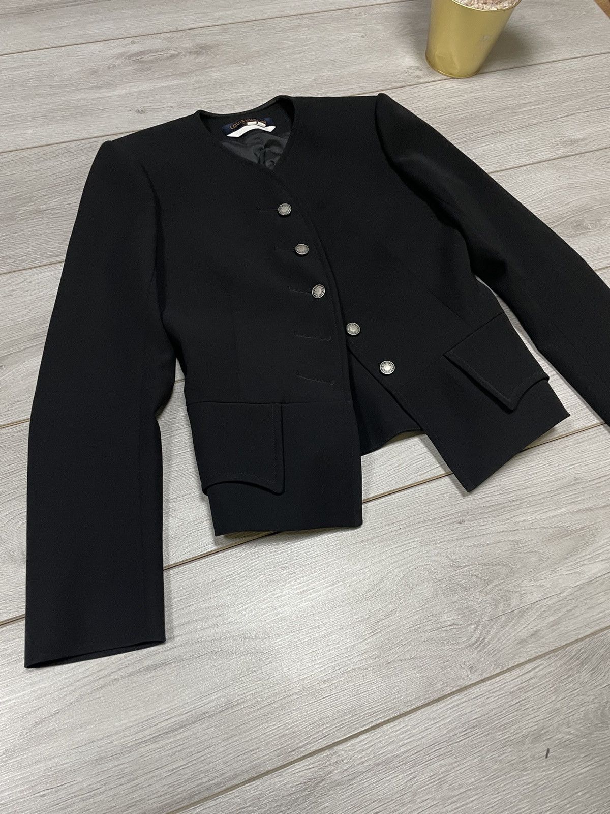 Louis Vuitton Louis Vuitton uniforms Jacket buttons Size XS / US 0-2 / IT 36-38 - 3 Thumbnail