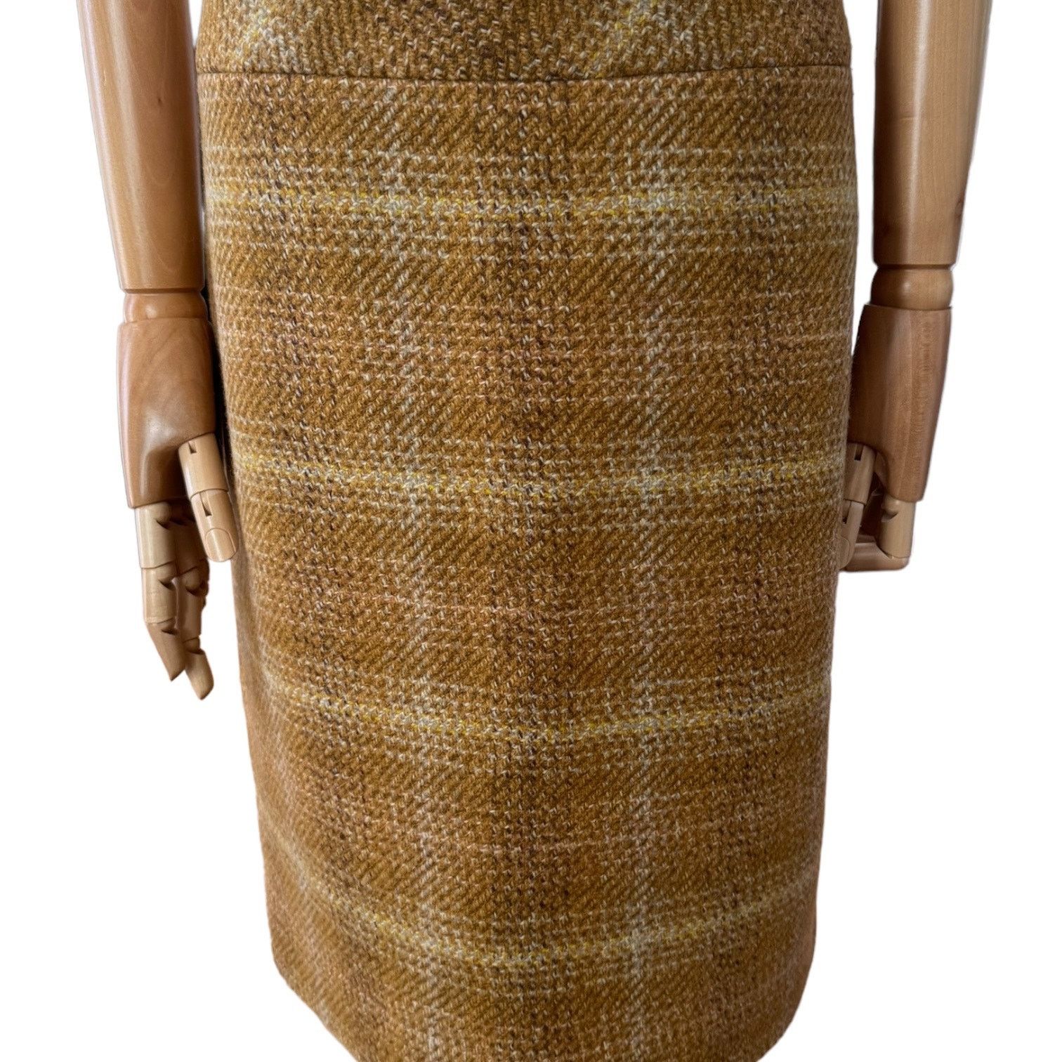 J.Crew J.Crew 'Sunnie Pencil Skirt' in Mustard Tweed size 6 Size 28" / US 6 / IT 42 - 5 Thumbnail