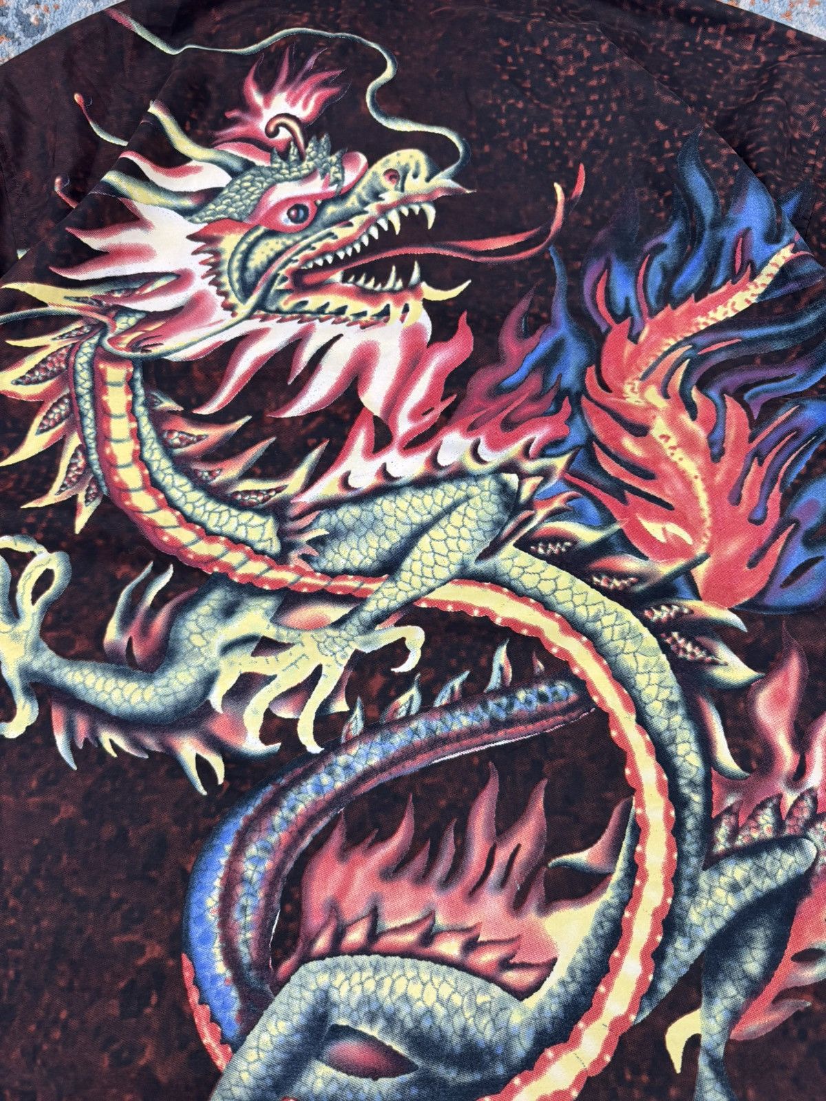 Vintage Vintage 90s Dragon graphic all over print short sleeve shirt Size US XL / EU 56 / 4 - 7 Thumbnail