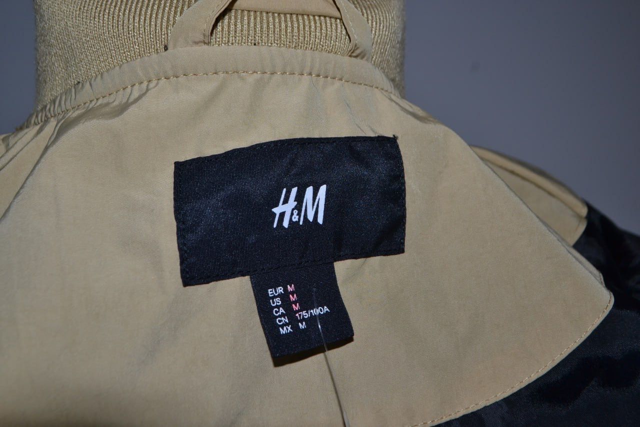 XO H&M The Weeknd XO Nylon Bomber Jacket Beige Size M Size US M / EU 48-50 / 2 - 12 Thumbnail