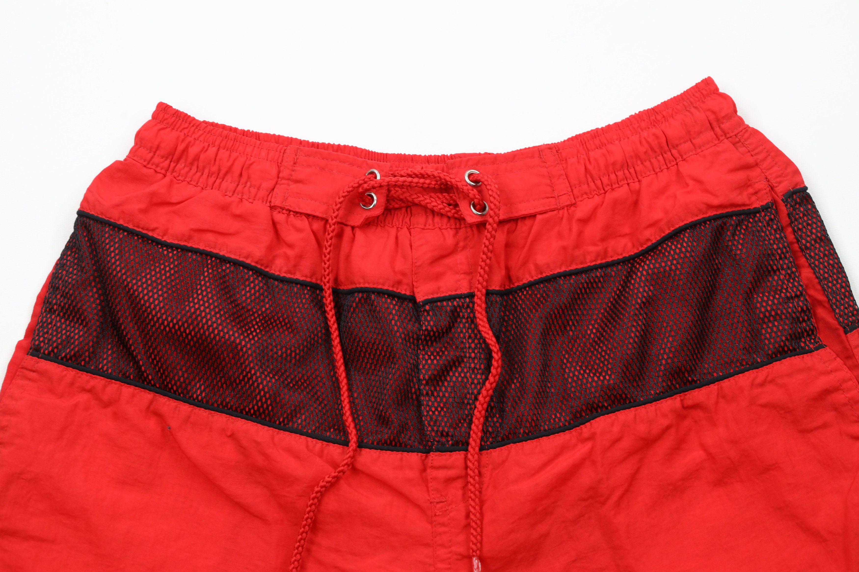 Vintage Vintage 90s Streetwear Lined Shorts Swim Trunks Red Size US 32 / EU 48 - 2 Thumbnail