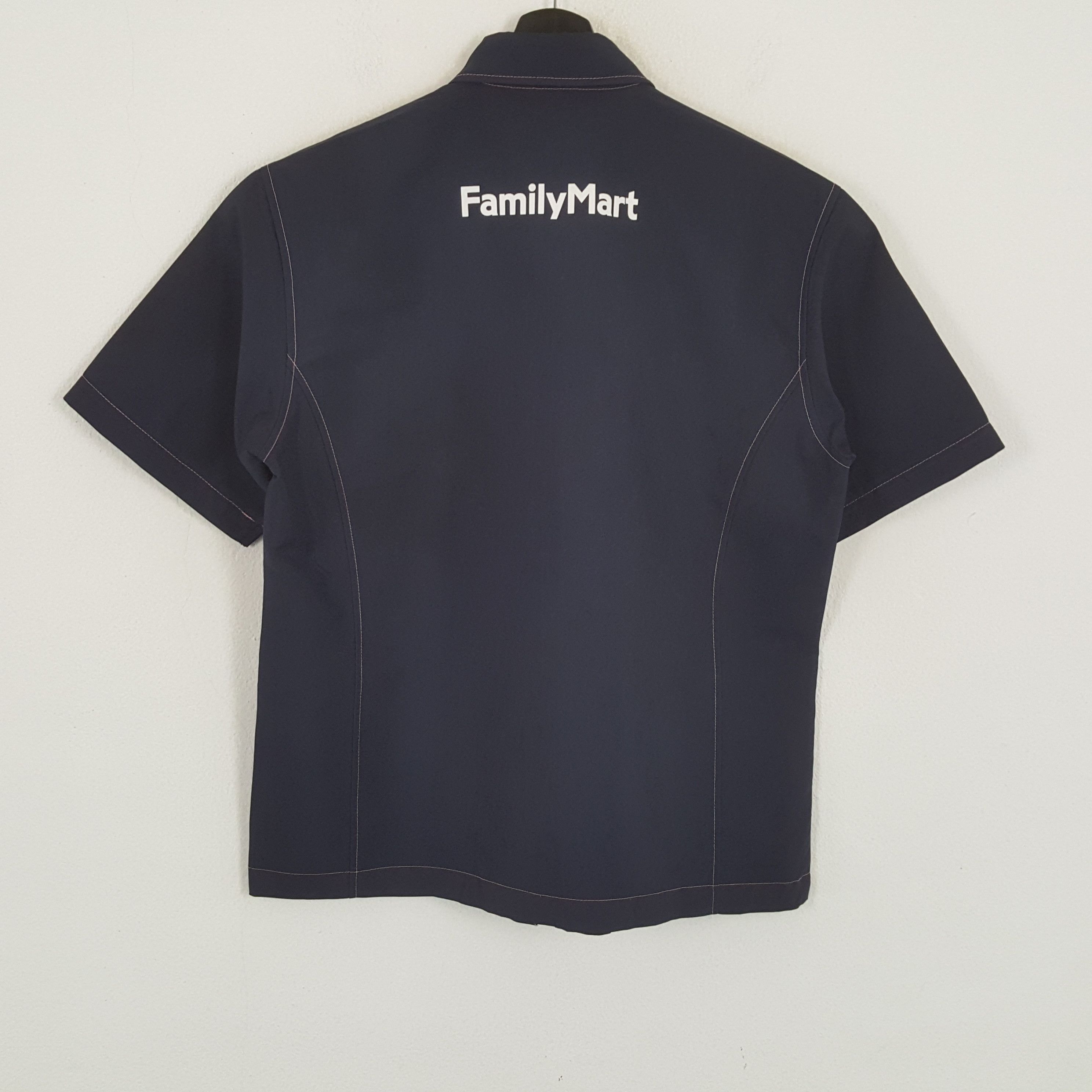 Japanese Brand × Vintage FAMILY MART Japanese Brand Workwear Uniform Jacket Size US M / EU 48-50 / 2 - 3 Thumbnail