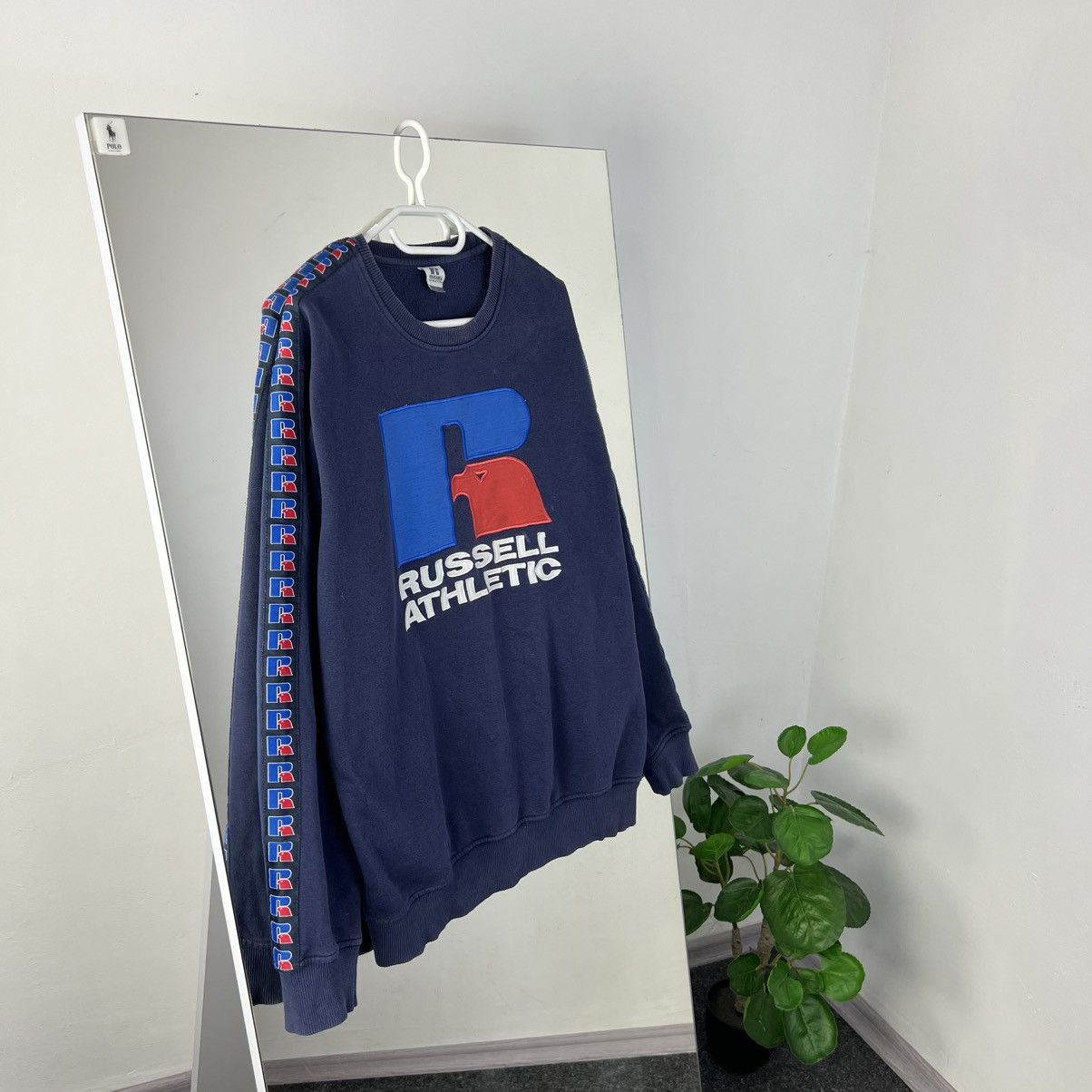 Russell Athletic Vintage Y2K Russel Athletic Big Logo Lampas Sweatshirt Size US L / EU 52-54 / 3 - 1 Thumbnail
