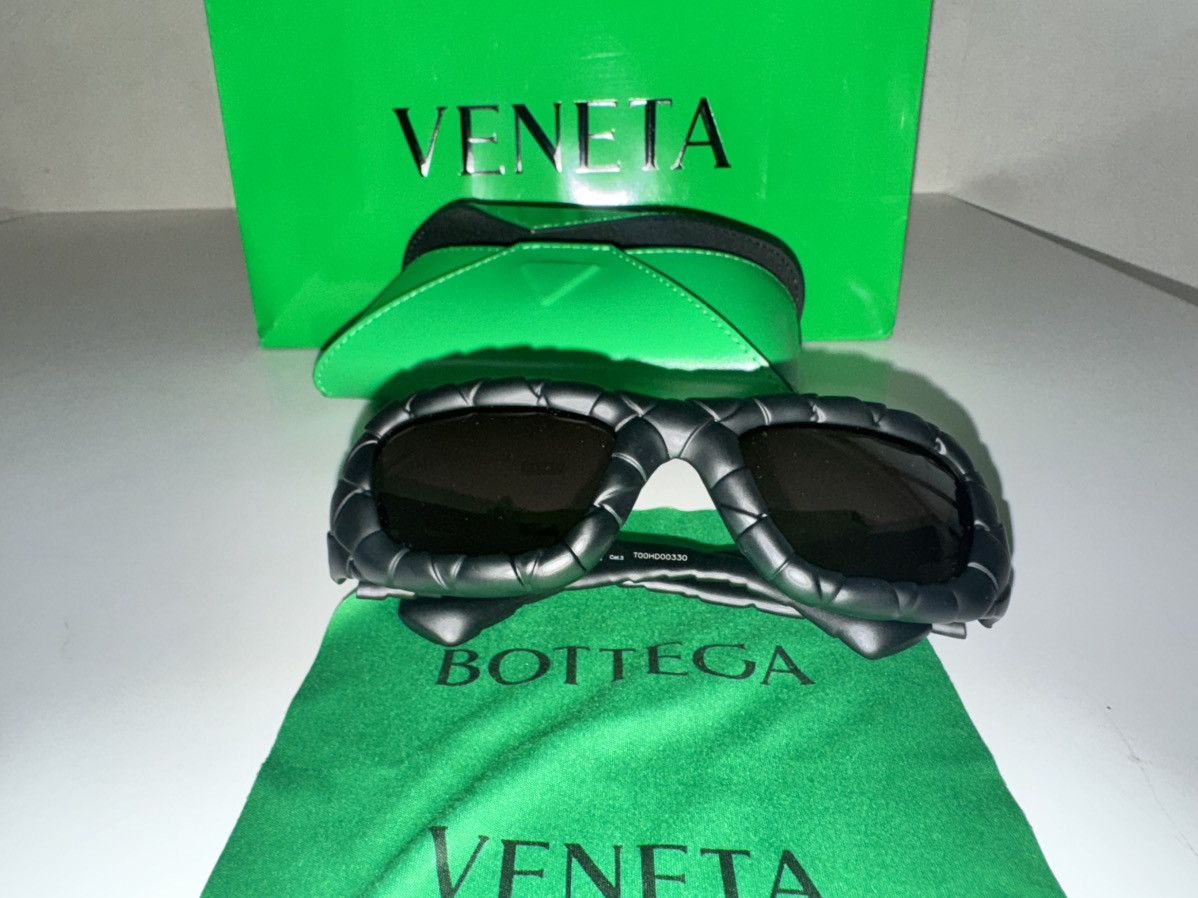 Bottega Veneta Bottega Veneta Intrecciato Rectangular Sunglasses Size ONE SIZE - 5 Thumbnail