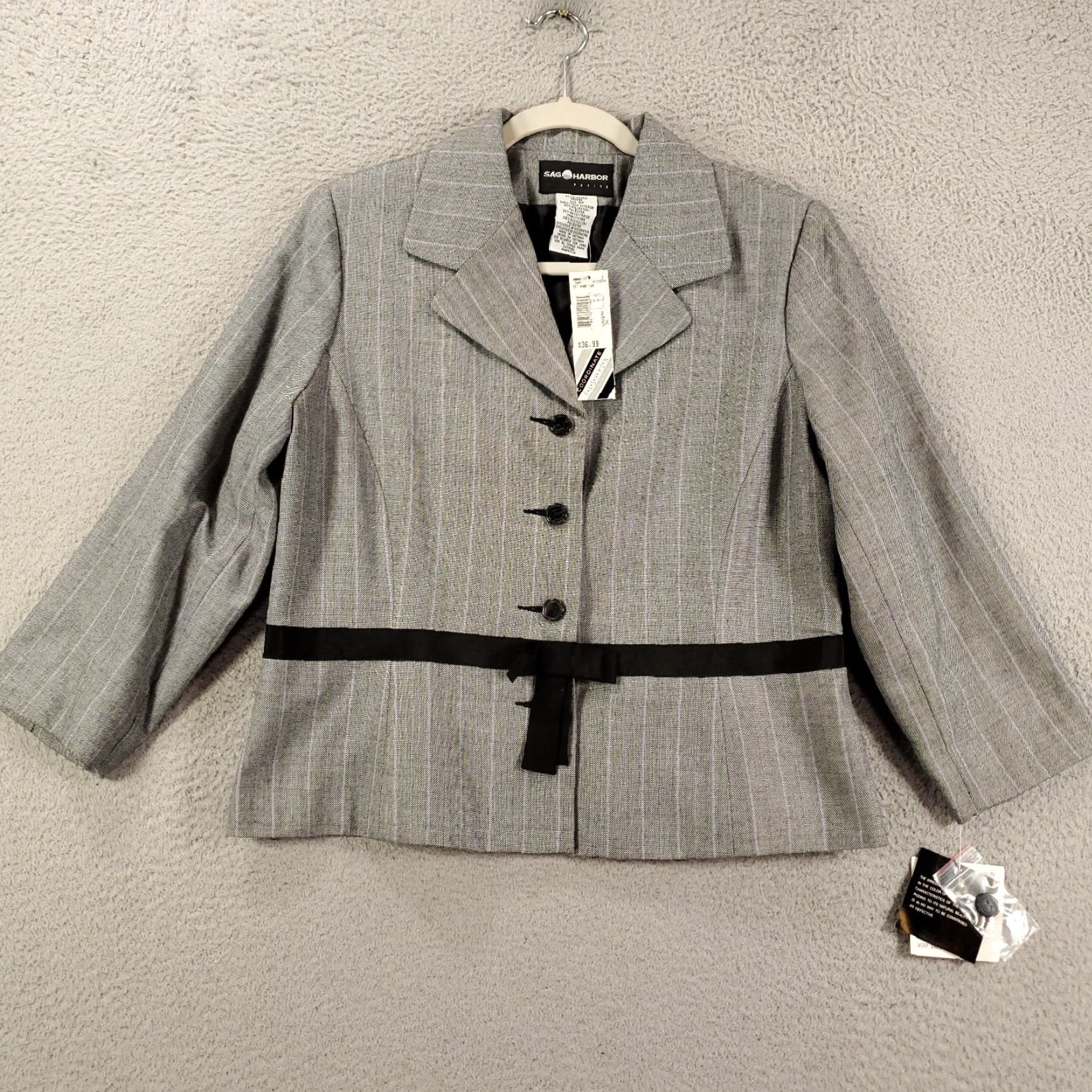 Vintage New Womens Jacket Womens 8P Petite 8 Gray Blazer Button Up Lined Pinstripes NWT Size M / US 6-8 / IT 42-44 - 2 Thumbnail