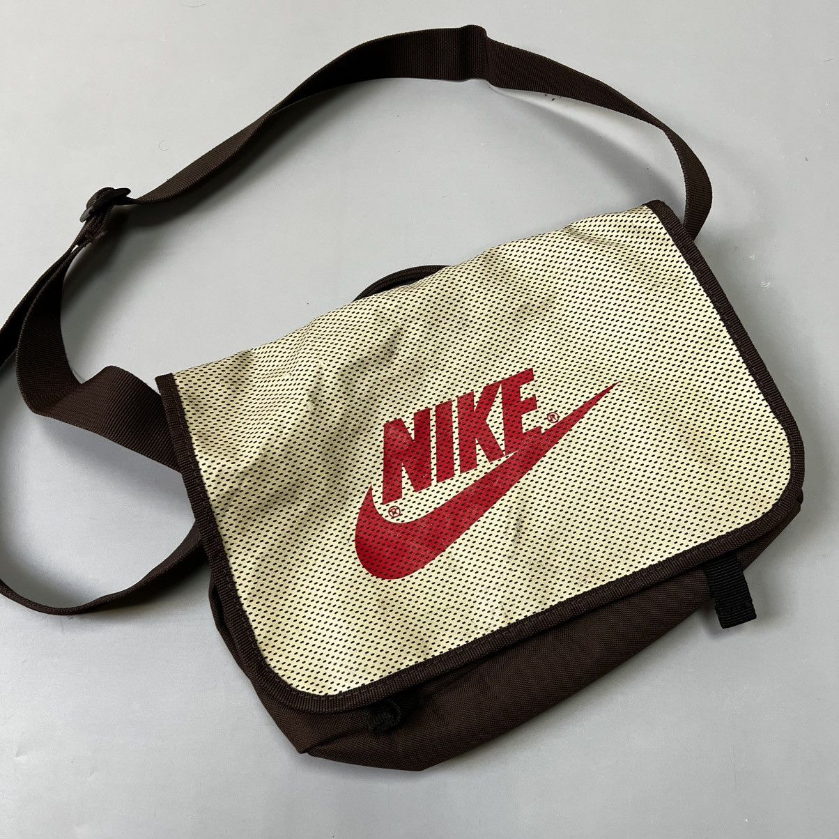 Nike × Vintage Nike Vintage Crossbody Bag Swoosh y2k rare Size ONE SIZE - 9 Thumbnail