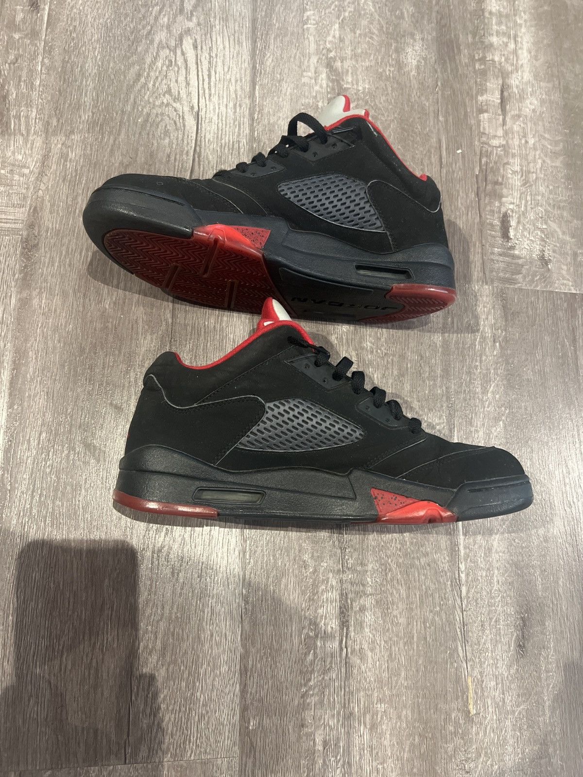 Jordan Brand Air Jordan V low Size US 11 / EU 44 - 2 Thumbnail