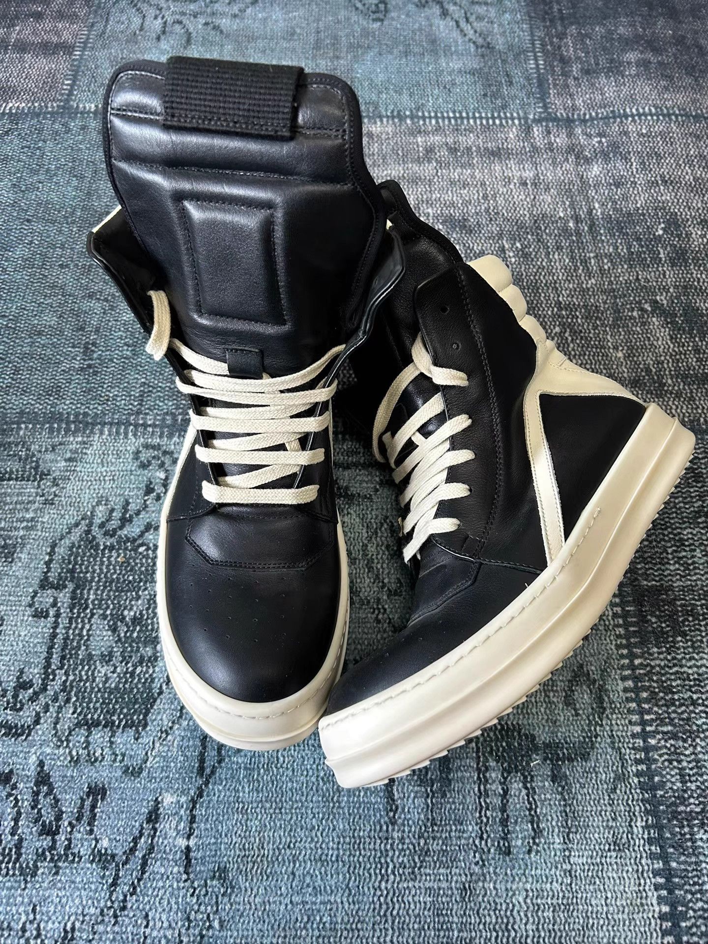 Rick Owens Rick Owens Mainline Reverse Triangle Sneakers Size US 8.5 / IT 38.5 - 1 Thumbnail