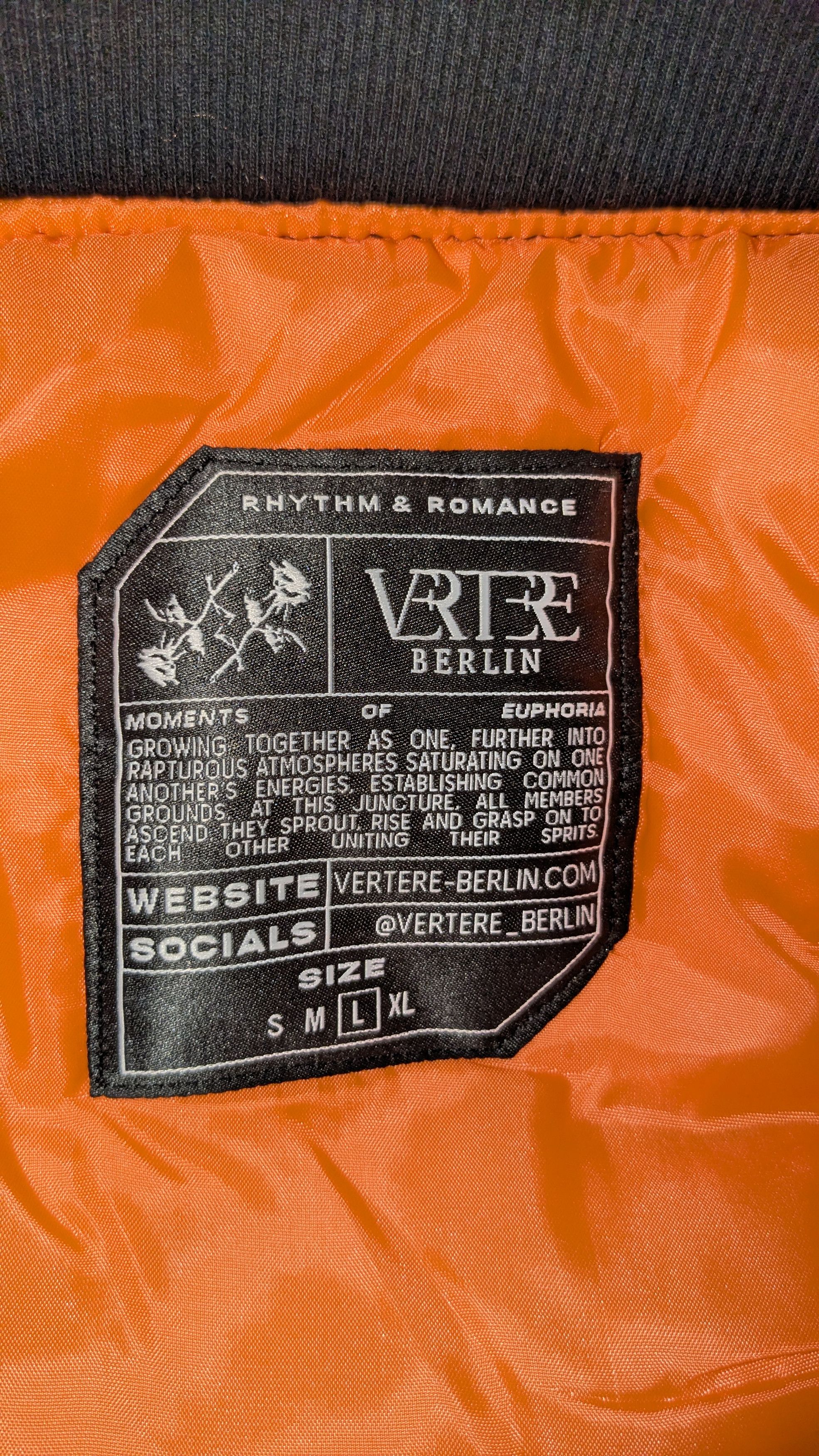 Other VERTERE BERLIN Bomber Jacket - Brand New with Tags Size US L / EU 52-54 / 3 - 4 Thumbnail