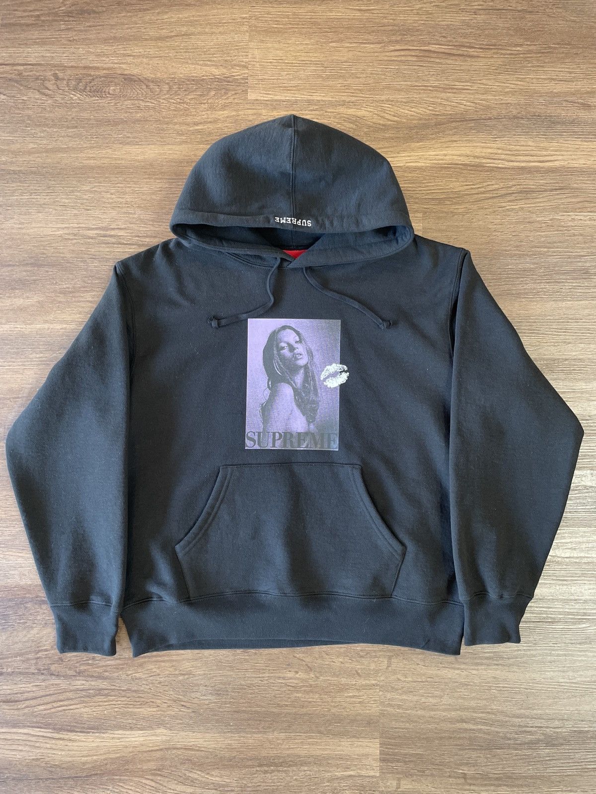 トップス SUPREME Kate Moss Hooded BLACK size L Supreme Kate Moss Hooded Sweatshirt Black FW24 – UniqueHype