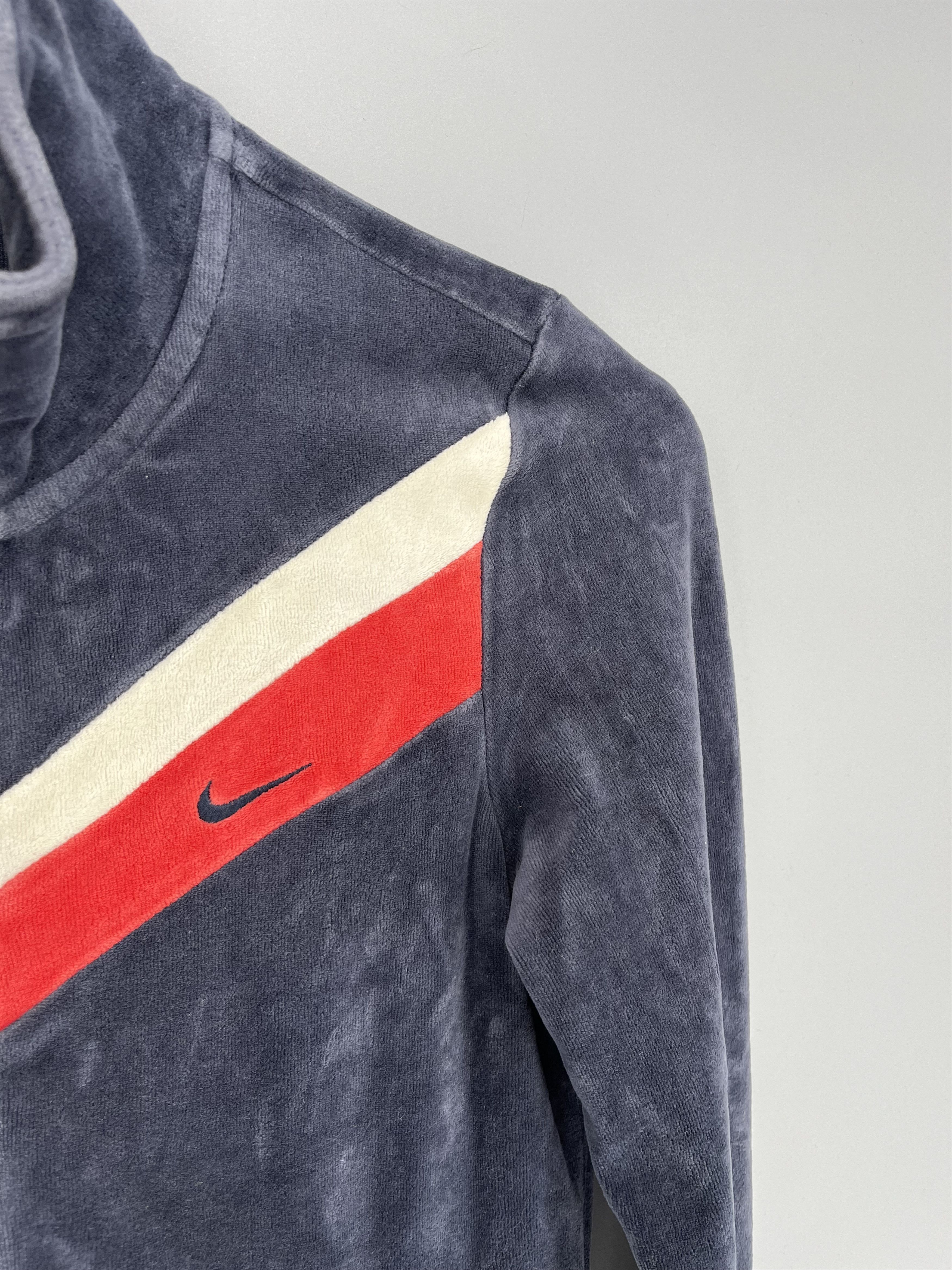 Nike Vintage Y2K Nike Big Logo Swoosh Hoodie Streetwear 90s Style Size S / US 4 / IT 40 - 7 Thumbnail