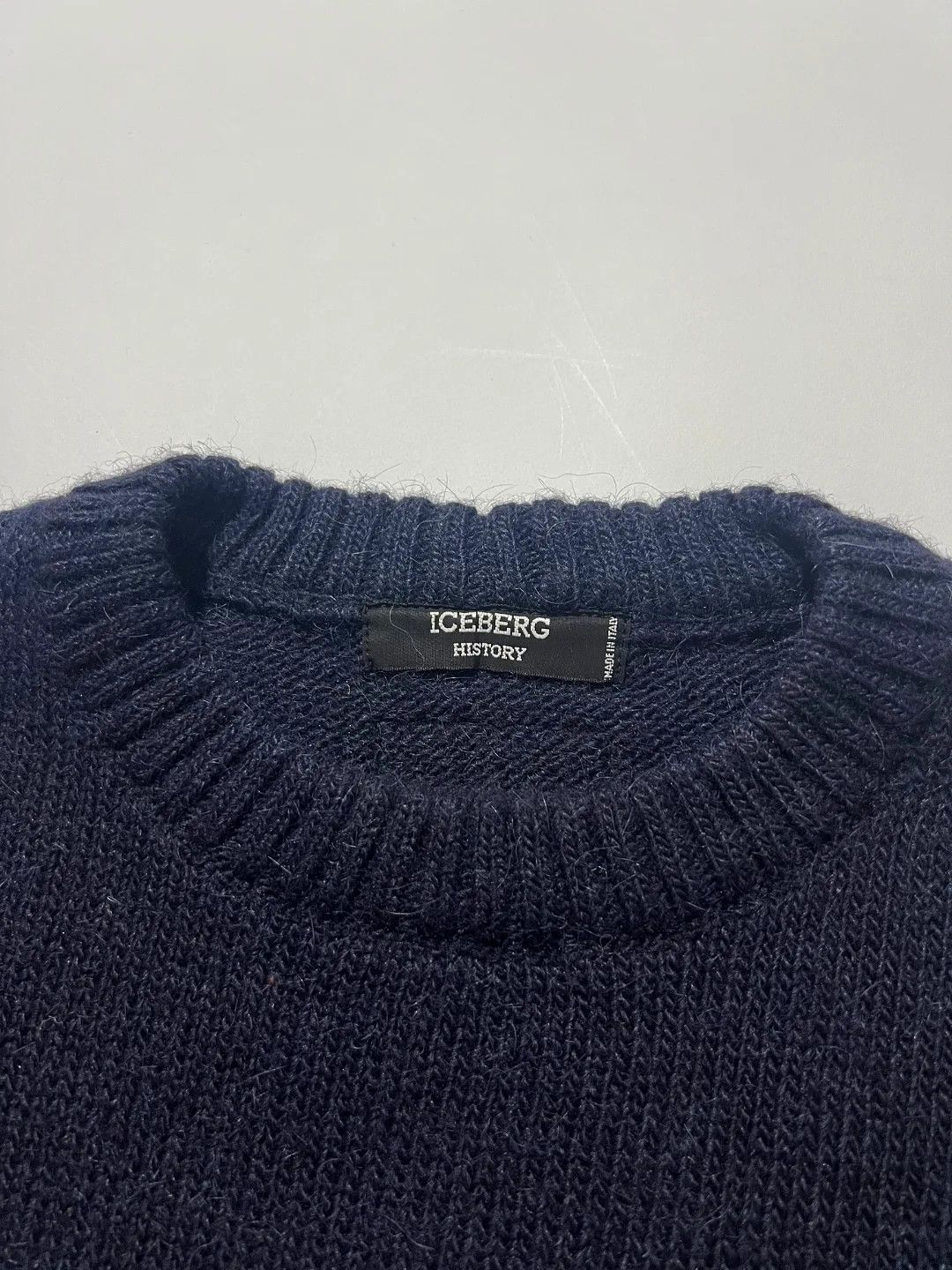 Iceberg Vintage RARE 1997 Iceberg History Goofy Jay Z Sweater Size US L / EU 52-54 / 3 - 5 Thumbnail