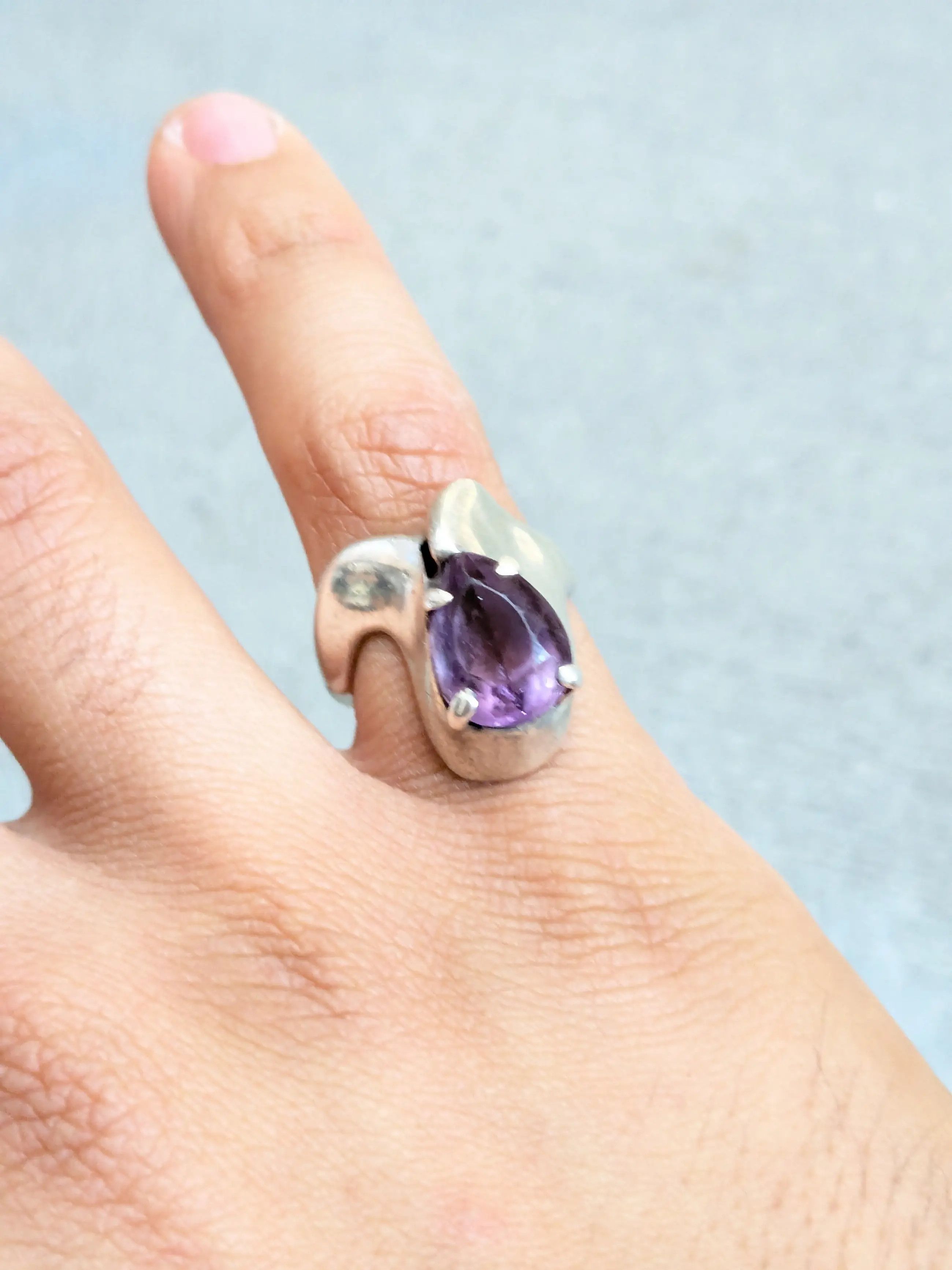 Vintage Vintage Sterling Silver Ring 6.75 Amethyst Modern Abstract Size ONE SIZE - 6 Thumbnail