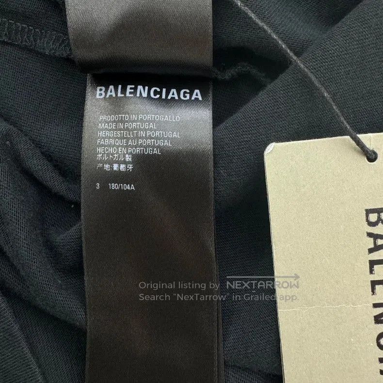 Balenciaga Balenciaga Simpson Distressed Short Sleeve. Size US XXL / EU 58 / 5 - 6 Thumbnail