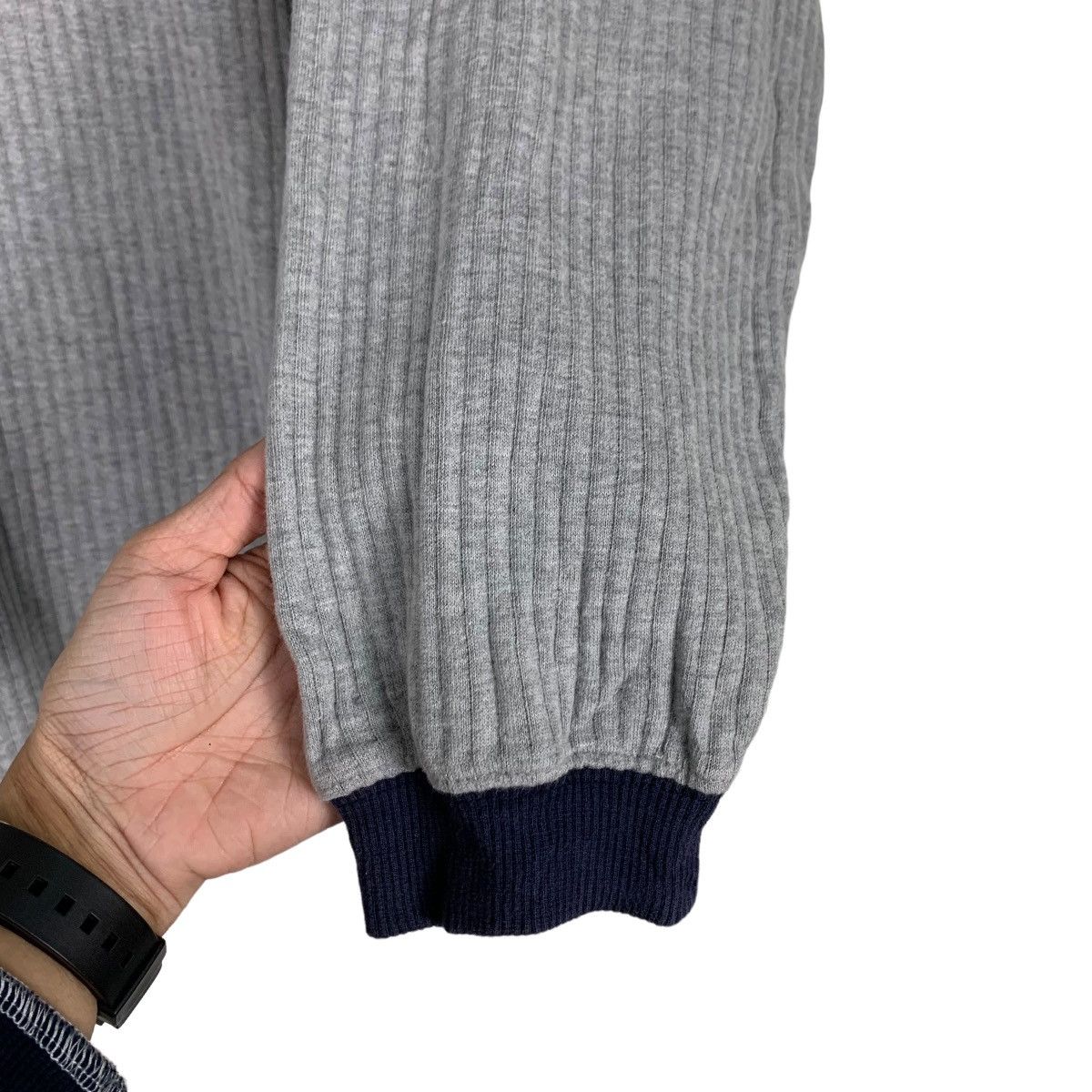 Alexander Julian COLOURSPORT Embroidery Big Logo V Neck Sweater #0461-C21 Size US L / EU 52-54 / 3 - 9 Thumbnail