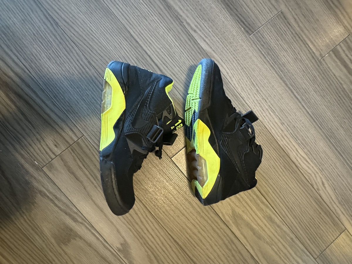 Nike Nike Air Force 180 ‘Black Volt” 2012 Size US 11.5 / EU 44-45 - 6 Thumbnail