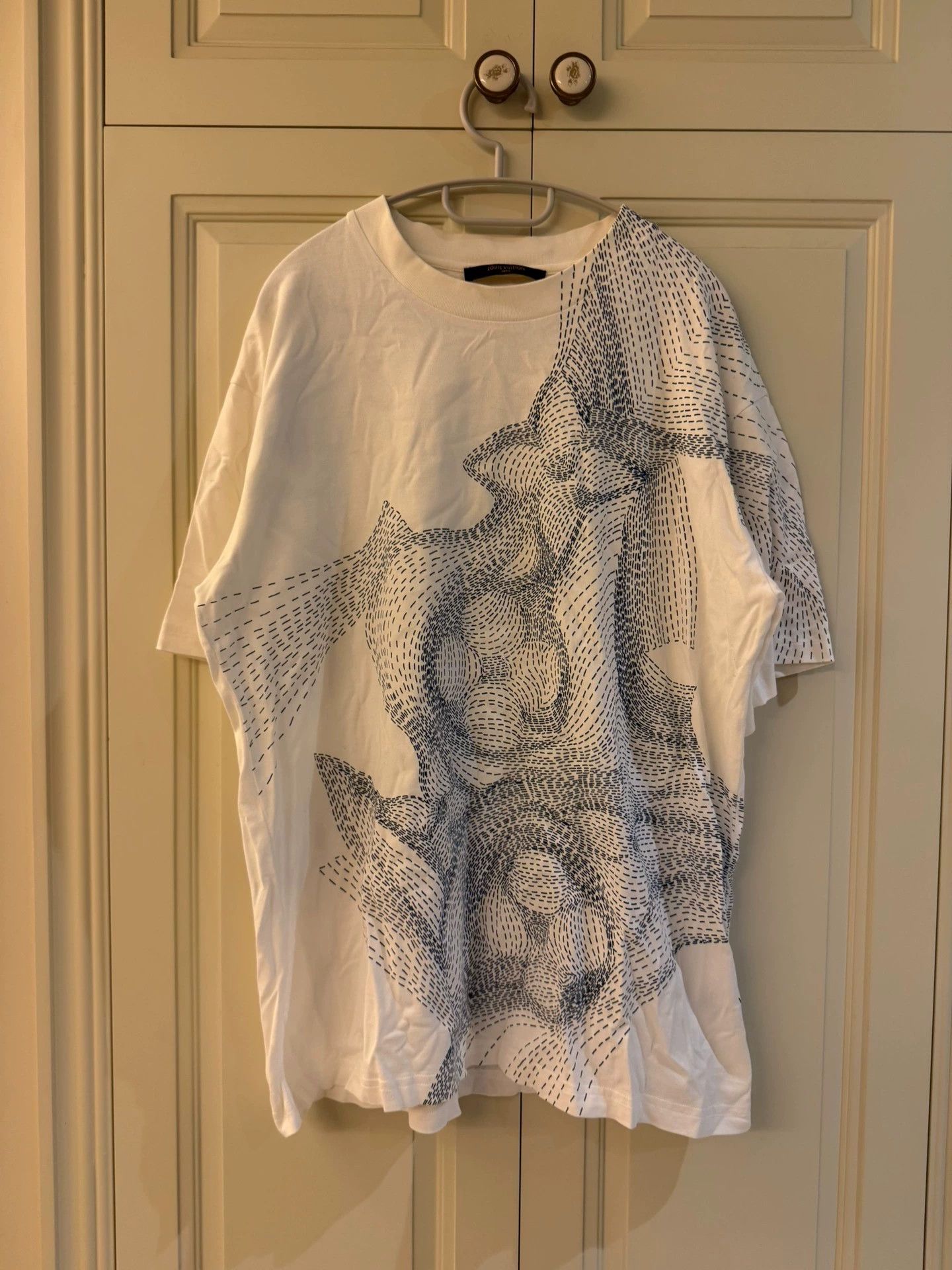 Louis Vuitton louis vuitton short sleeve graphic tee Size US L / EU 52-54 / 3 - 1 Thumbnail