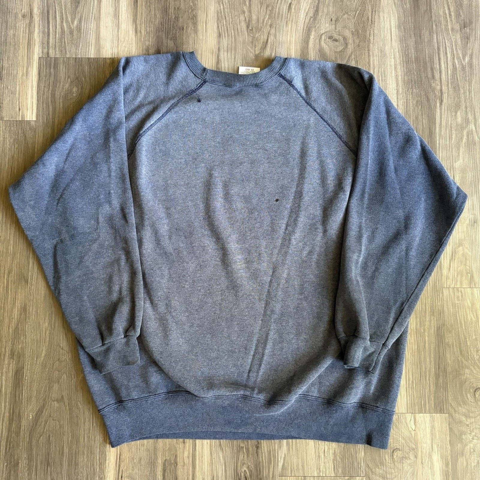 Vintage Vintage Blank Faded Sweatshirt Size XXL Burnout Grunge Size US XXL / EU 58 / 5 - 3 Thumbnail