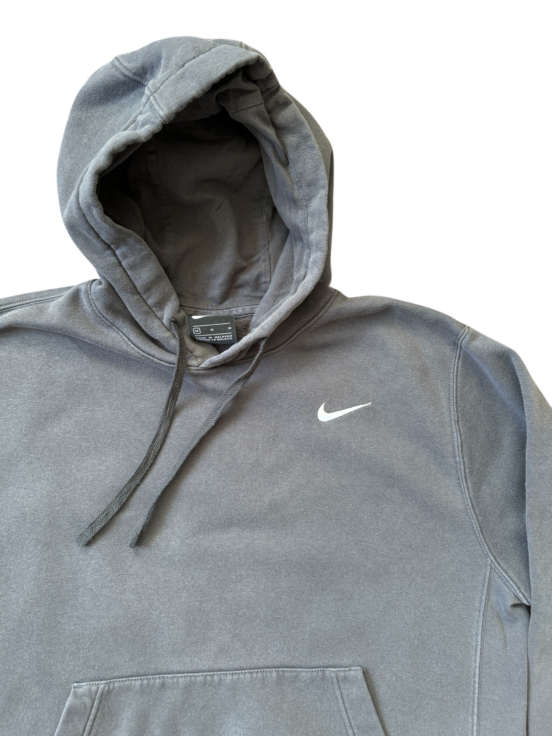 Other Nike Vintage Y2K Hoodie Size US M / EU 48-50 / 2 - 4 Thumbnail