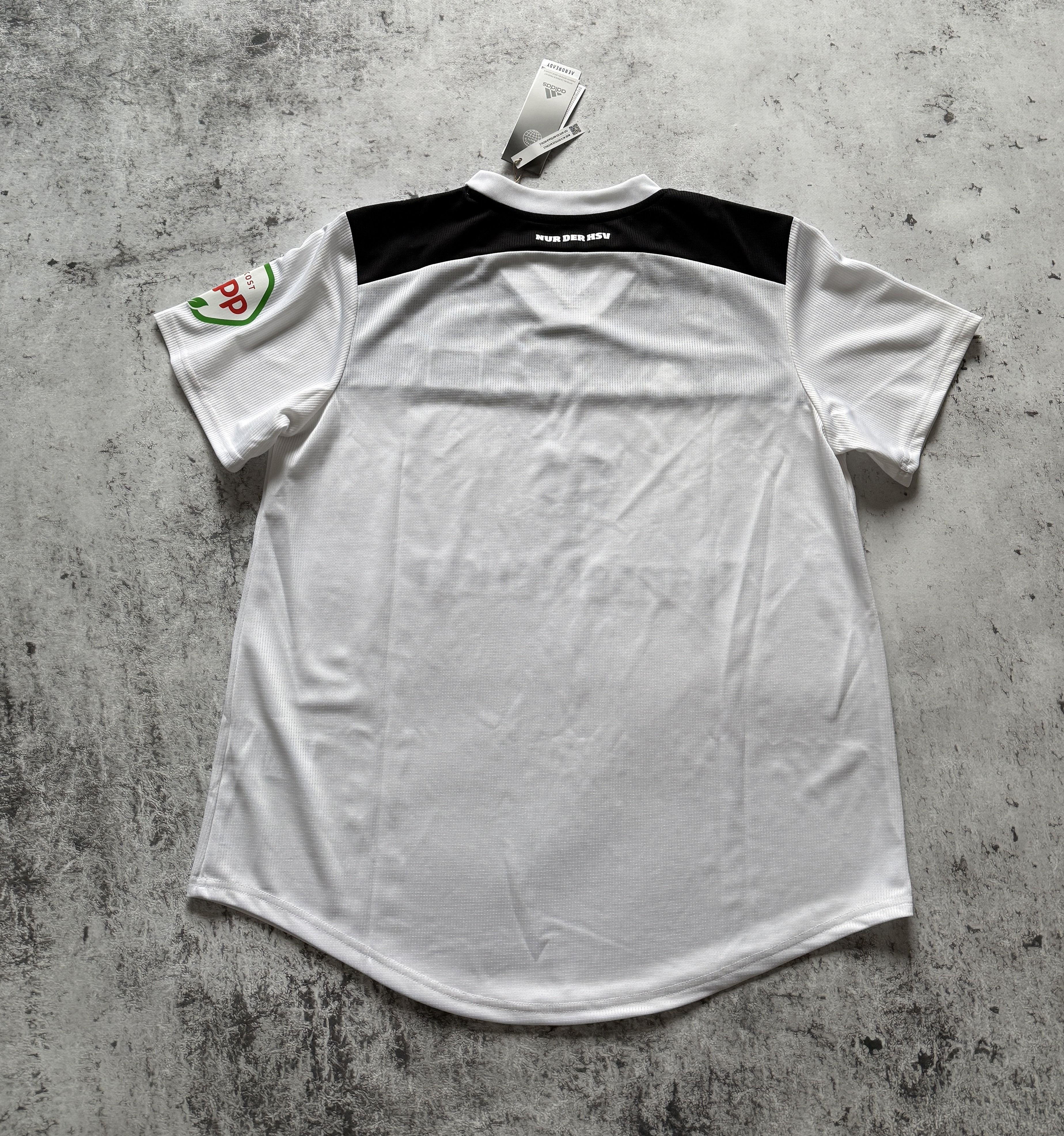 Adidas HAMBURGER SV 22/23 HOME JERSEY SHIRT WOMEN GB1593 XL Size XL / US 12-14 / IT 48-50 - 8 Thumbnail