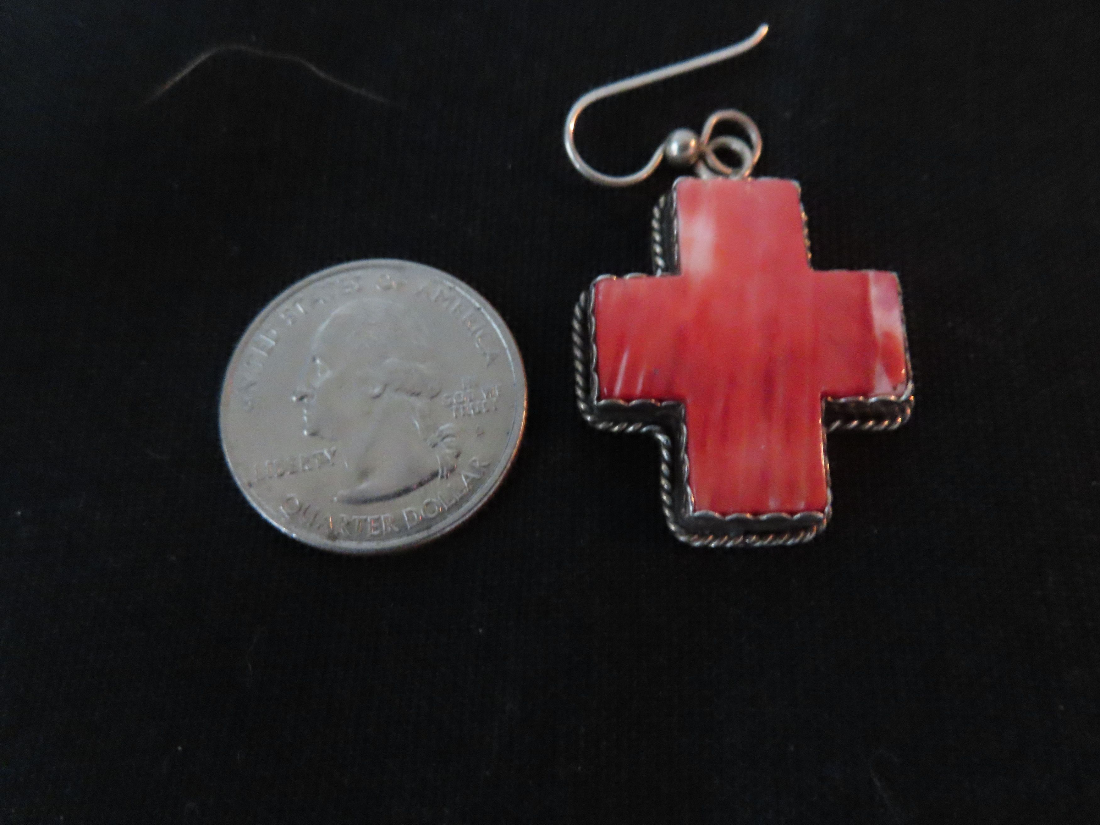 Designer × Vintage Joan Slifka Sterling Silver Spiny Oyster Cross Earrings Size ONE SIZE - 3 Thumbnail