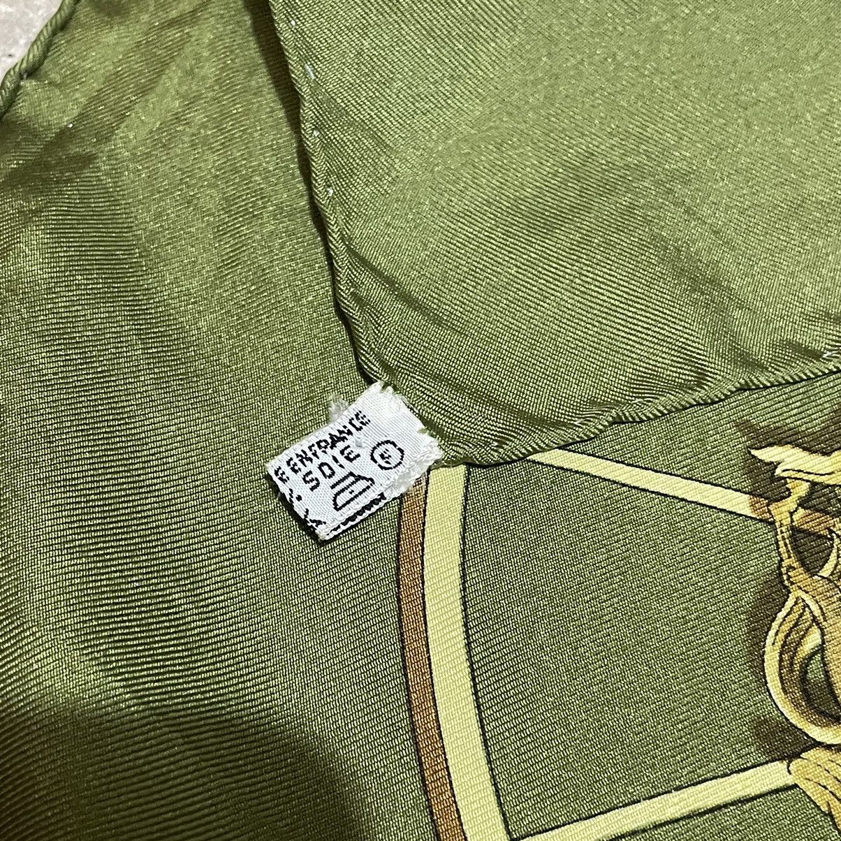 Hermes Vintage Hermes silk scarf Size ONE SIZE - 4 Thumbnail