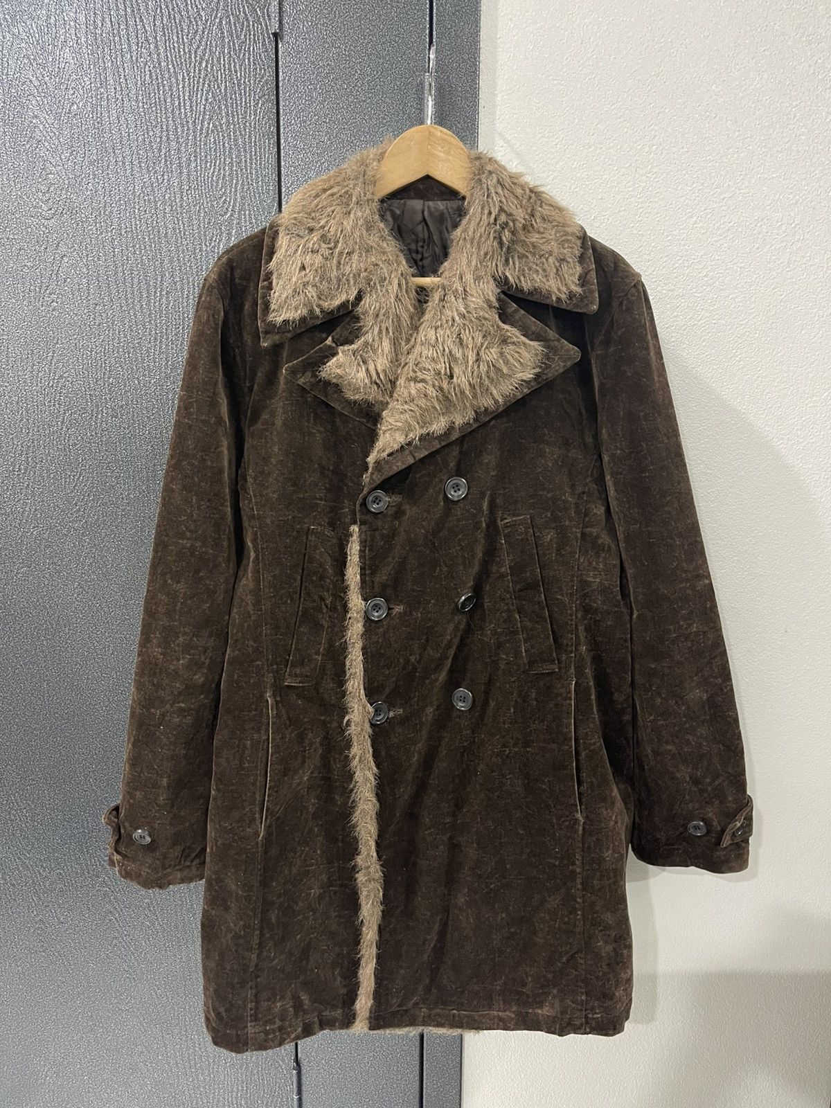 Tornado Mart Vintage Tornado Mart Japan Faux Fur Velvet Jacket Size US L / EU 52-54 / 3 - 1 Thumbnail