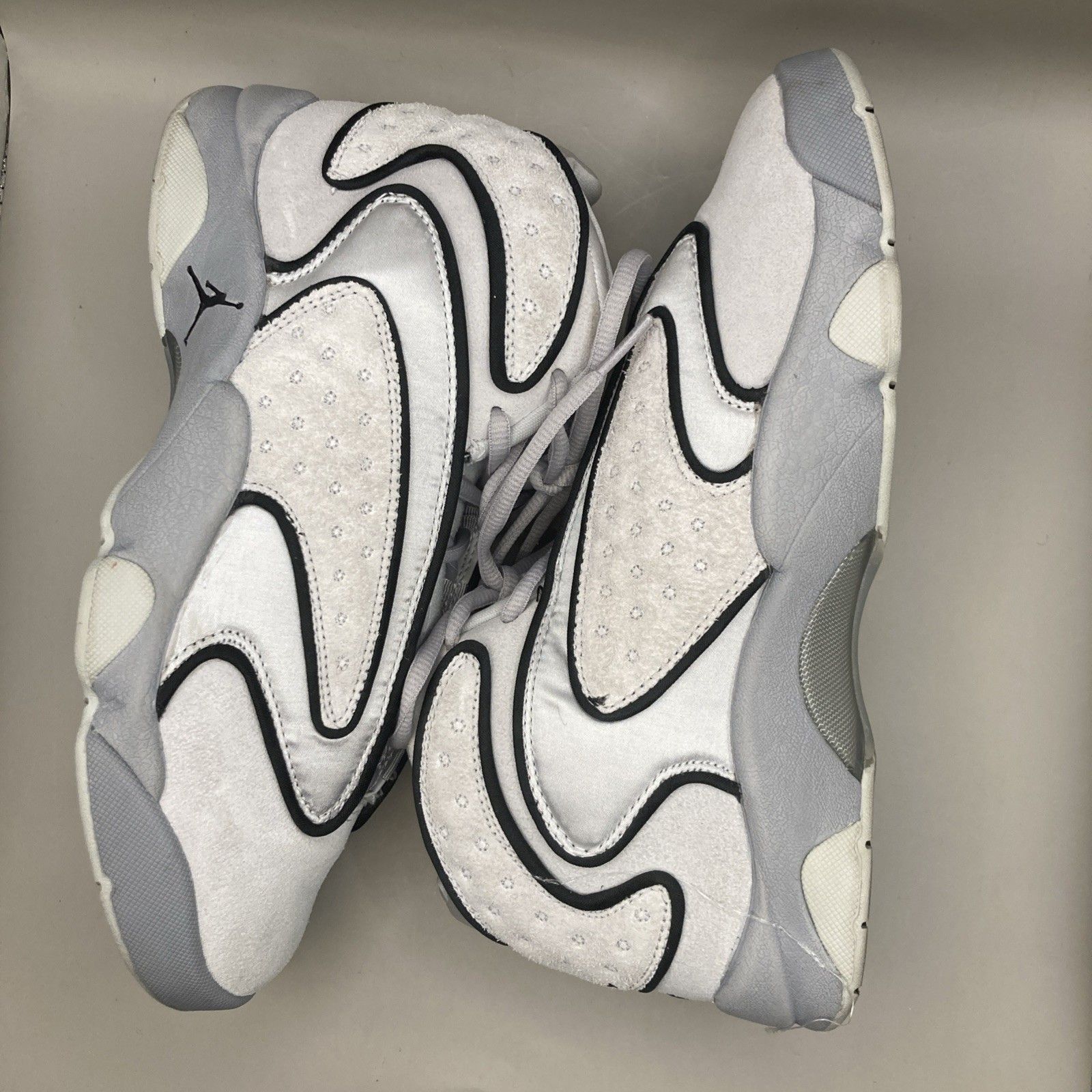 Jordan Brand Nike Air Jordan OG Sneaker Retro Cement Gray Woman's Size 8 Size US 8 / IT 38 - 2 Thumbnail