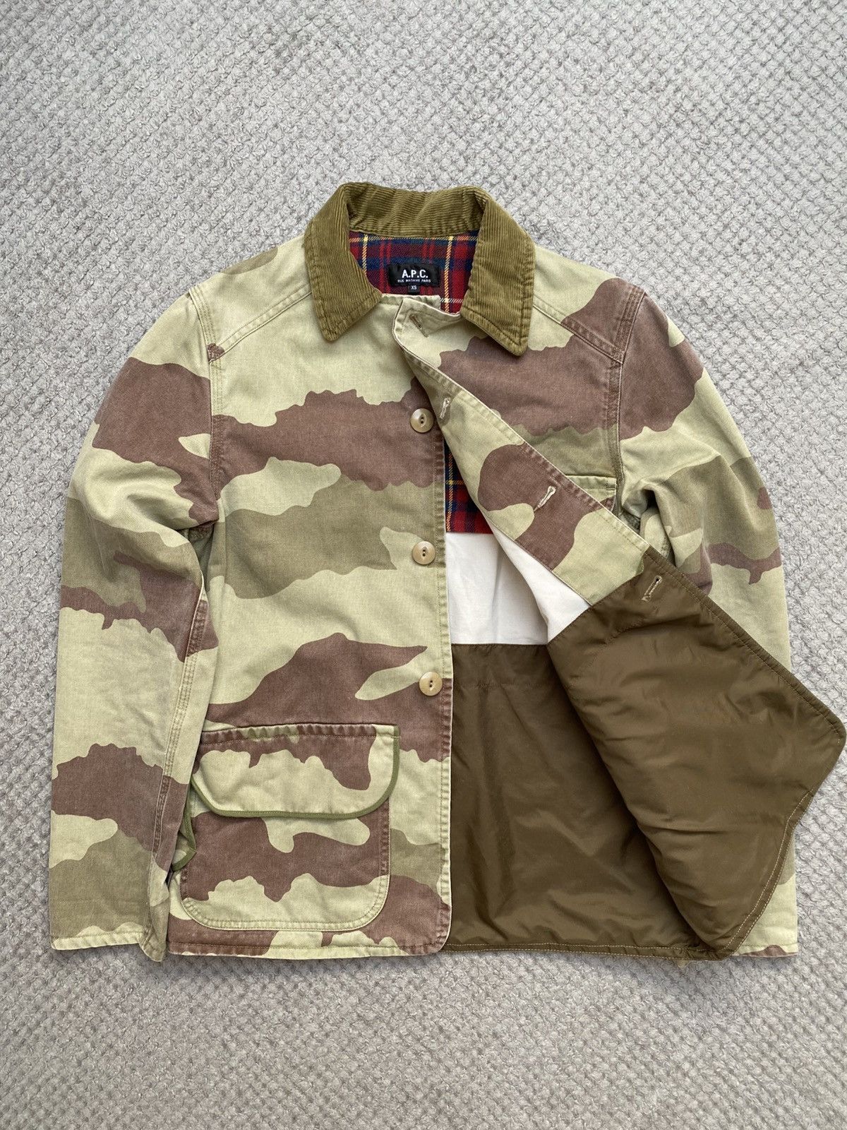 A.P.C. A.P.C. Camouflage Work Coat W/ Corduroy Collar And Flannel Size US XS / EU 42 / 0 - 7 Thumbnail
