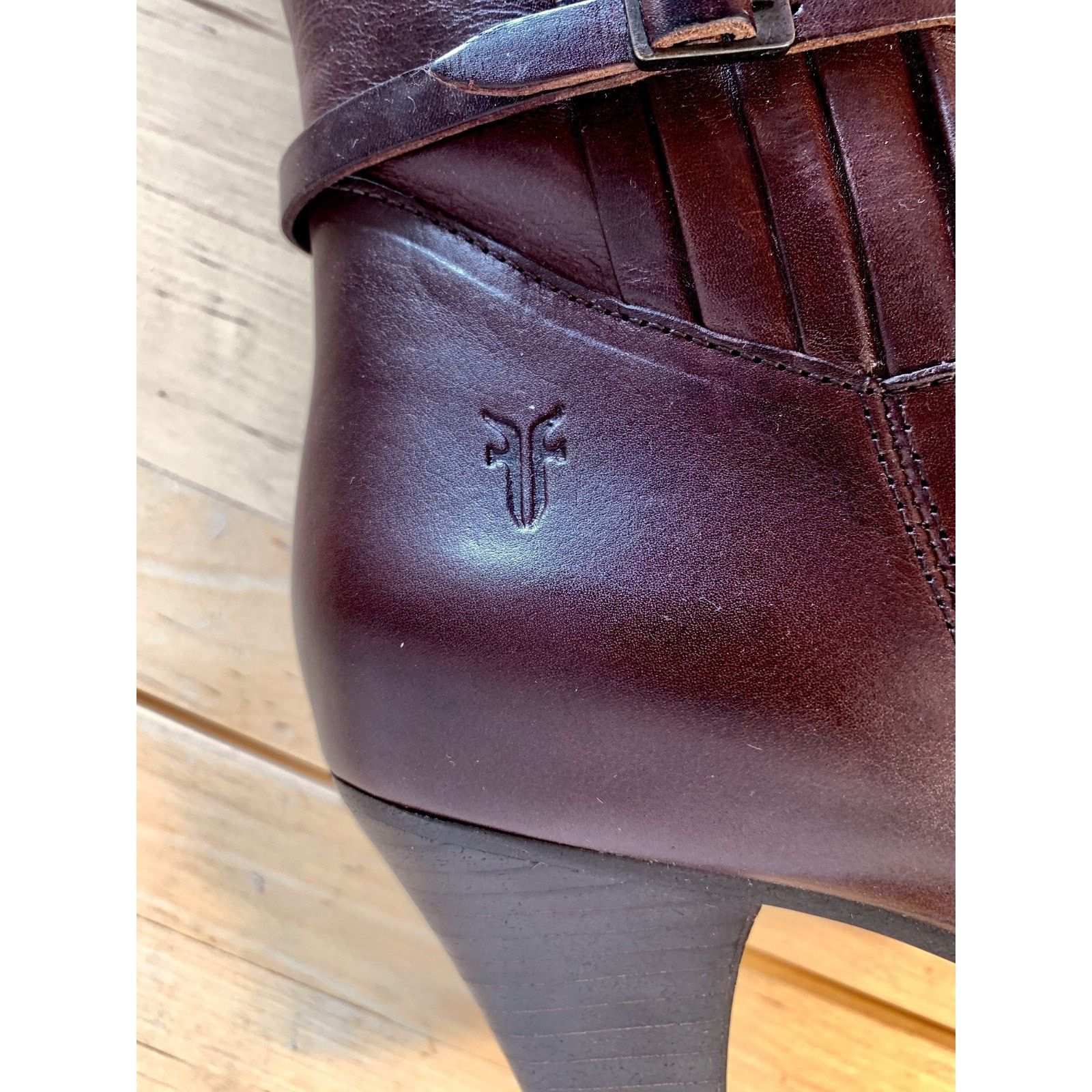 Frye NIB Frye Tina Pleat Knee High Brown Leather Boots Size 6 Size US 6 / IT 36 - 9 Thumbnail