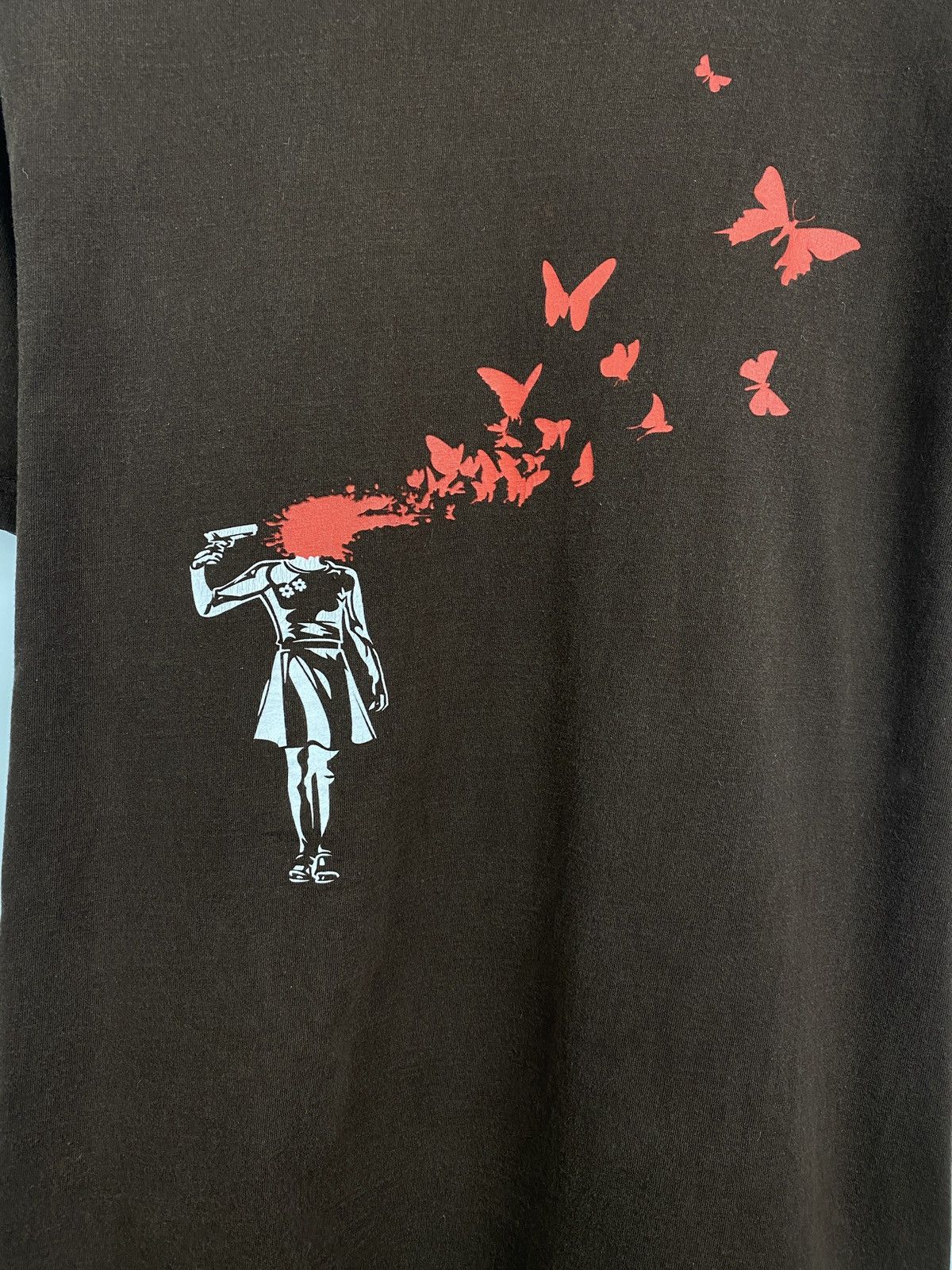 Other Vintage 90s Shot In The Head T-Shirt Banksy Art Style Y2K Size US L / EU 52-54 / 3 - 4 Thumbnail