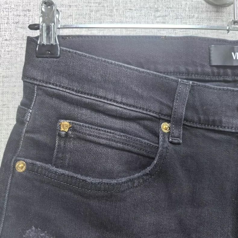 Versace Versace Embroidered Medusa men's jeans Size US 34 / EU 50 - 6 Thumbnail