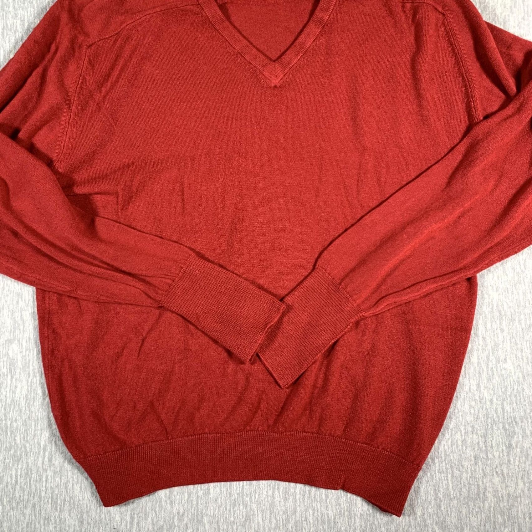 Vintage Dache Sweater Mens XL Red V-Neck Acrylic Knit Pullover Lightweight Long Sleeve Size US XL / EU 56 / 4 - 3 Thumbnail